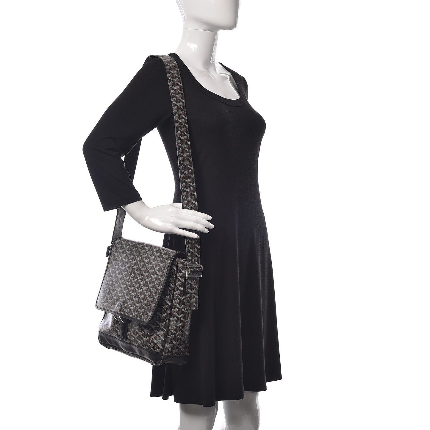 Chevron Grand Blue MM Black