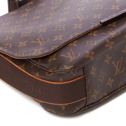 Louis Vuitton Monogram Beaubourg MM Messenger Bag 6 of 8