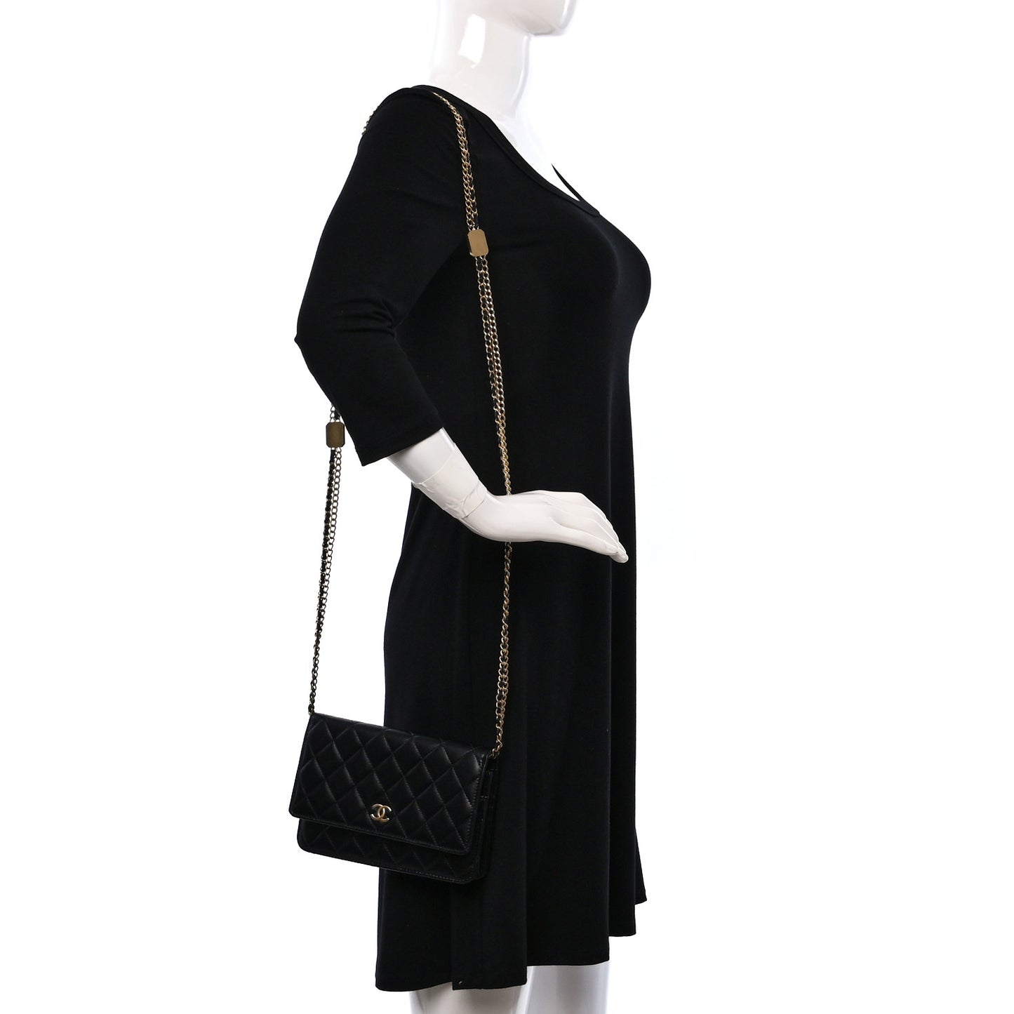 Lambskin Quilted Enamel Wallet On Chain WOC Black