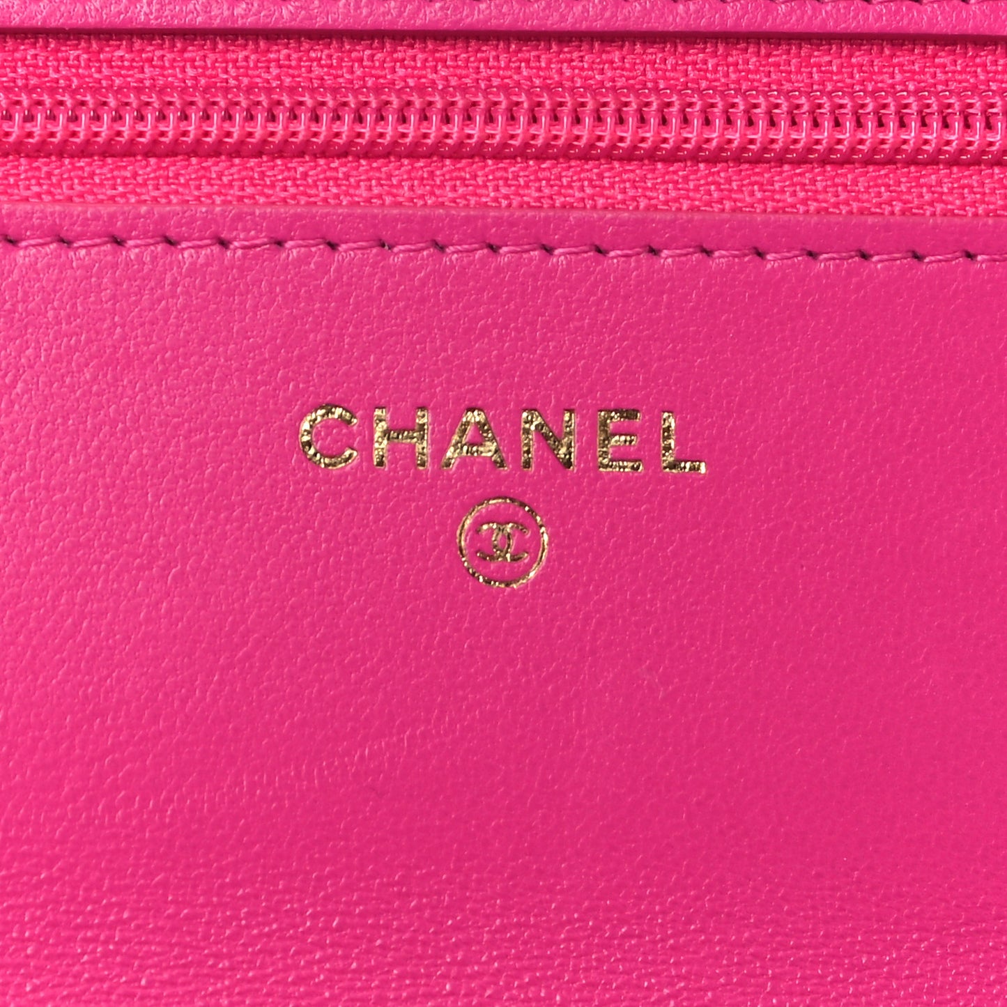 Wool Tweed Lambskin Quilted Chanel 19 Wallet On Chain WOC Fuchsia