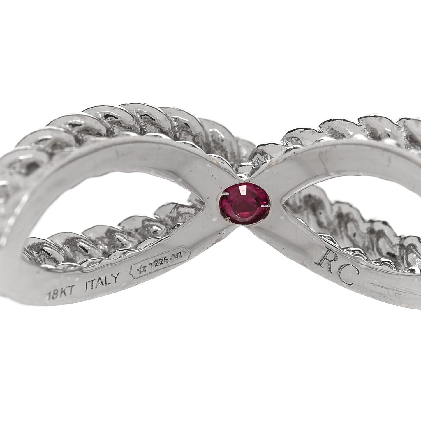 18K White Gold New Barocco One Row Braided Ring 50 5.5