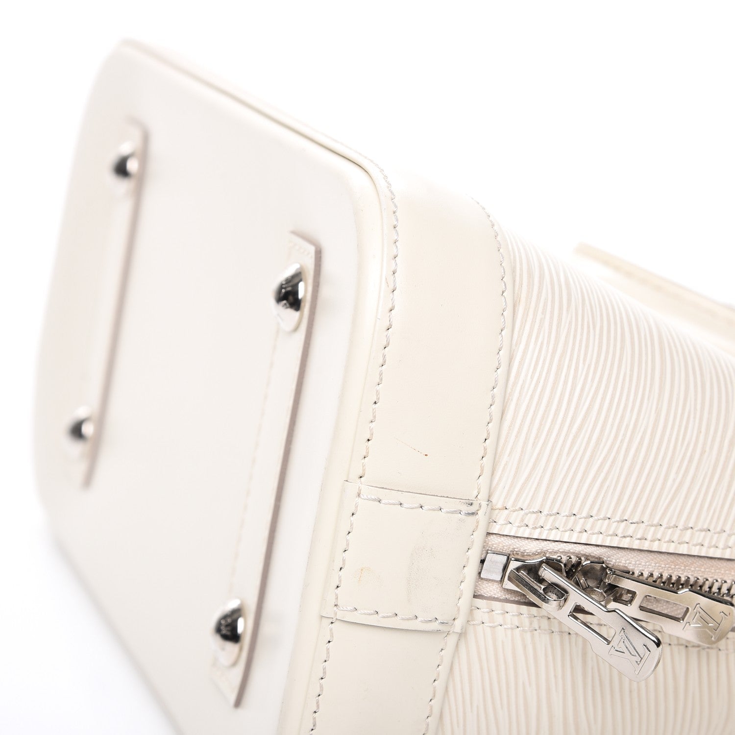 Louis Vuitton Epi Alma PM Ivory 9 of 17