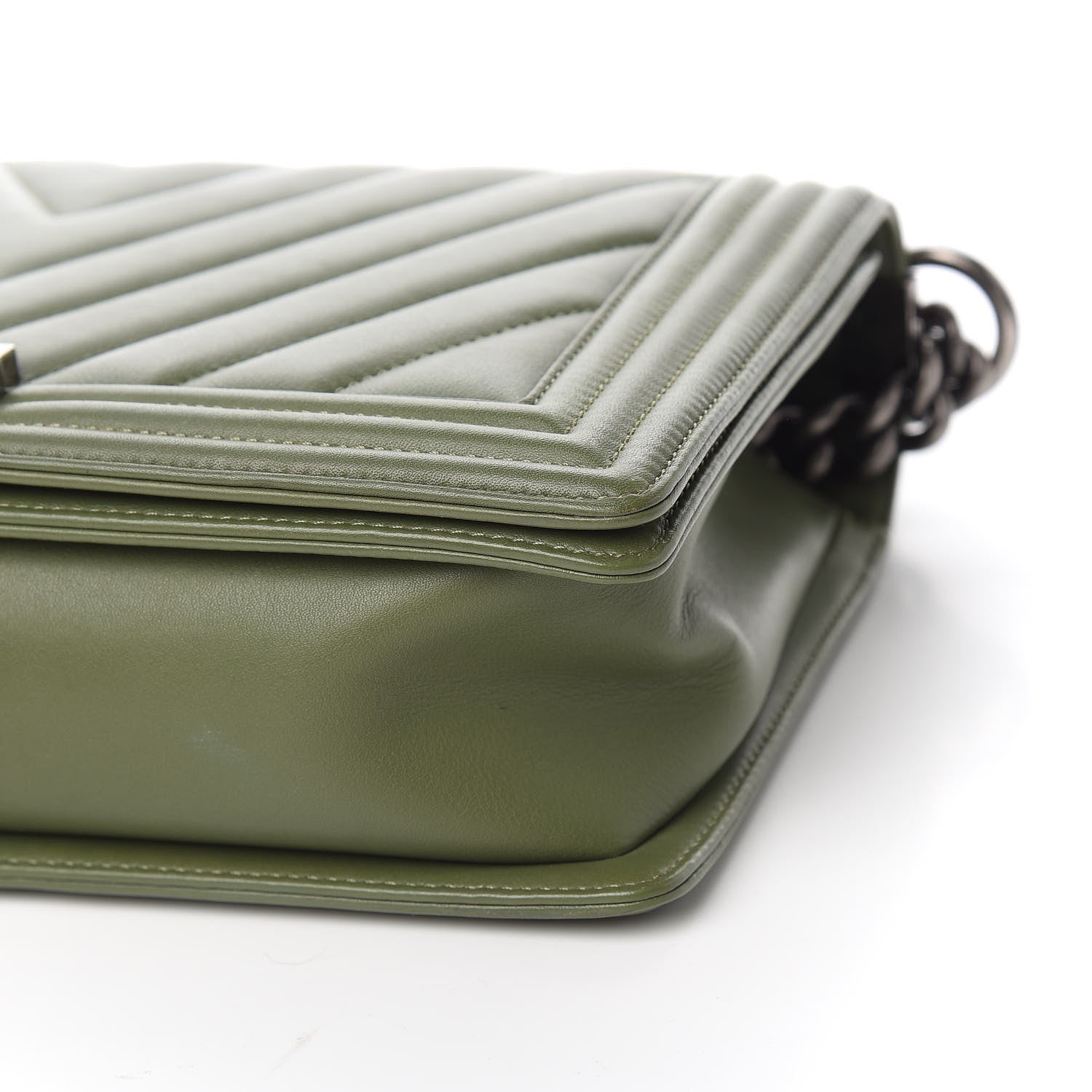 Chanel Calfskin Chevron Quilted New Medium Boy Flap Dark Green 9 of 13