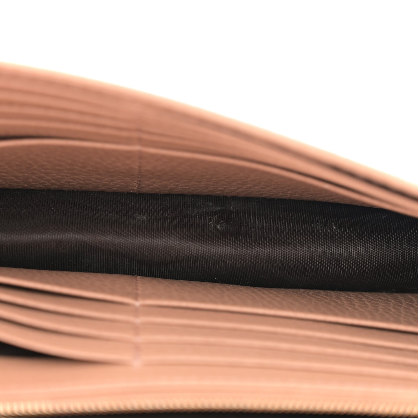 Dollar Calfskin Interlocking G Chain Wallet Camelia