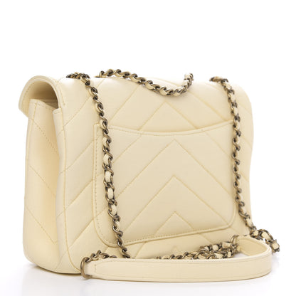 Chanel Lambskin Chevron Quilted Envelope Flap White 3 of 15