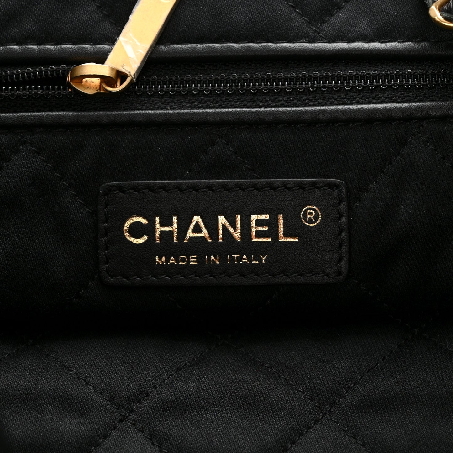 Shiny Calfskin Quilted Small Chanel 22 Black