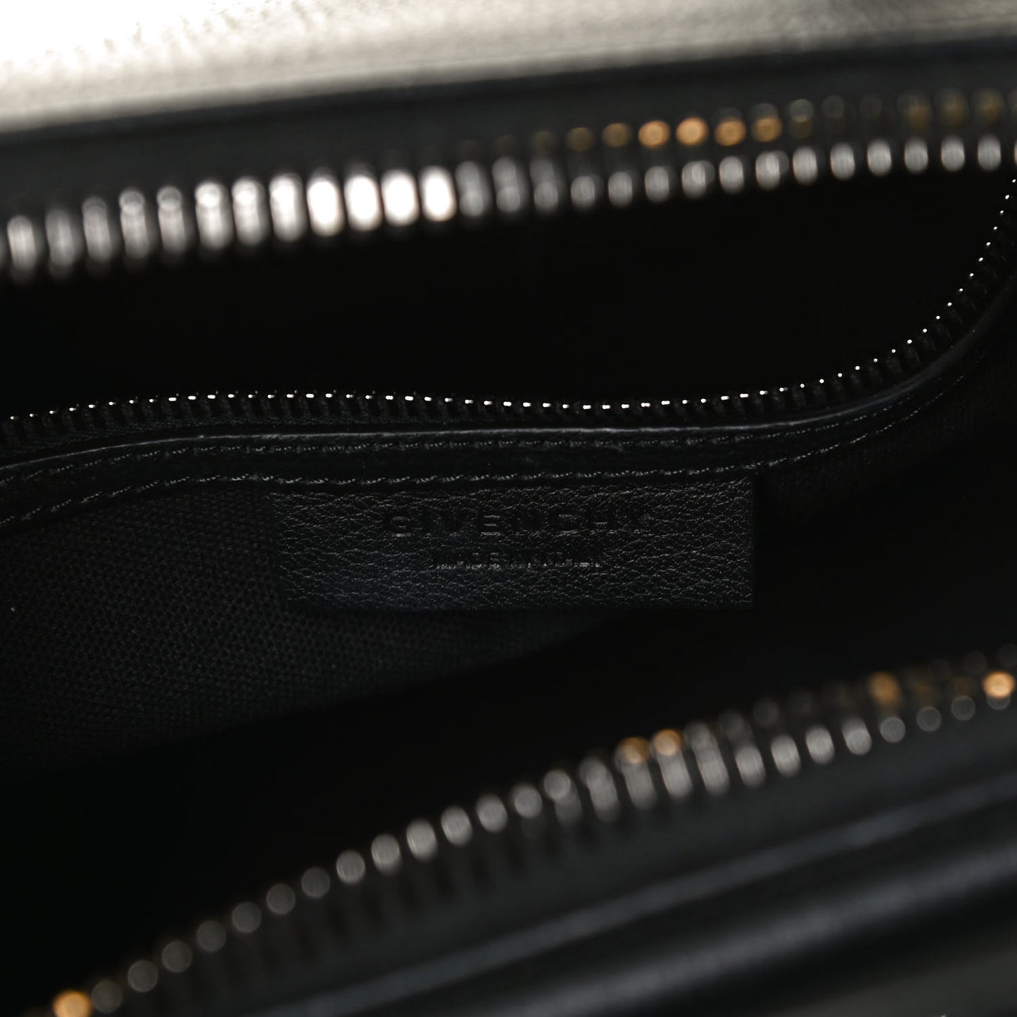 Sugar Goatskin Small Antigona Black