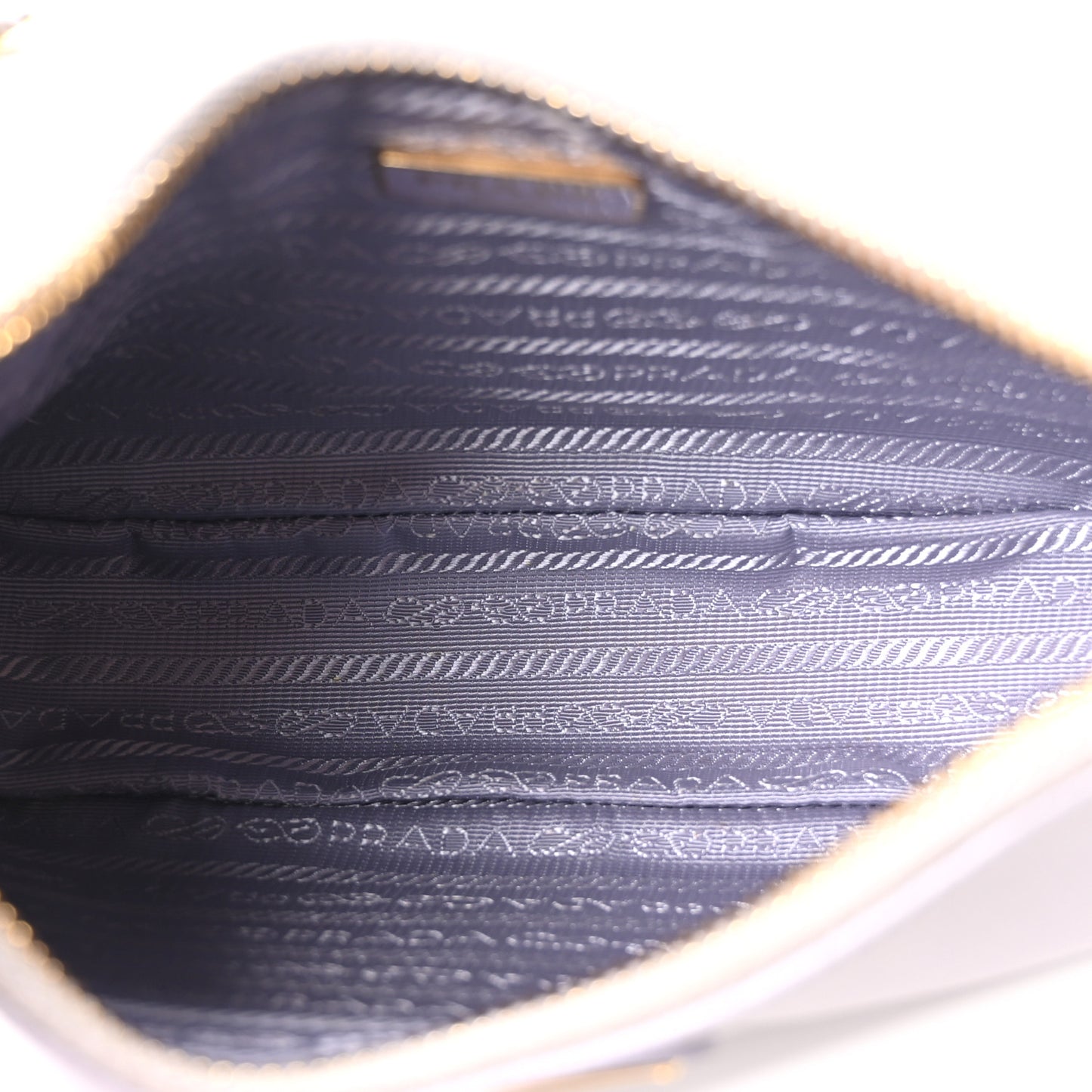 Saffiano Lux Re-Edition 2005 Shoulder Bag  Glicine