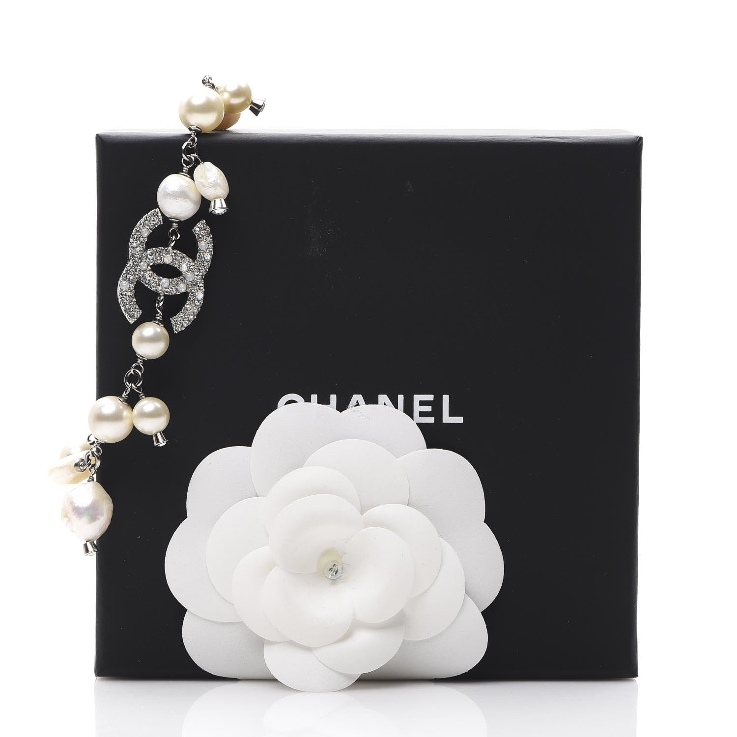 Chanel Pearl Crystal CC Bracelet Pearly White 3 of 3