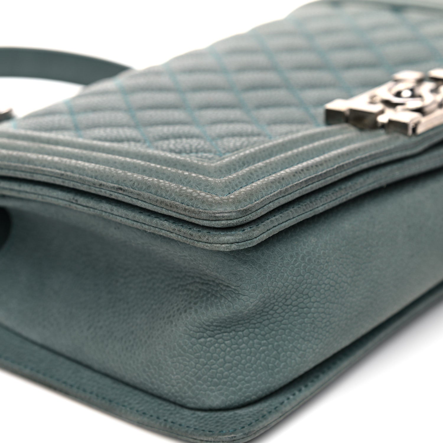 Chanel Caviar Quilted Medium Boy Flap Vert Fonce 9 of 20