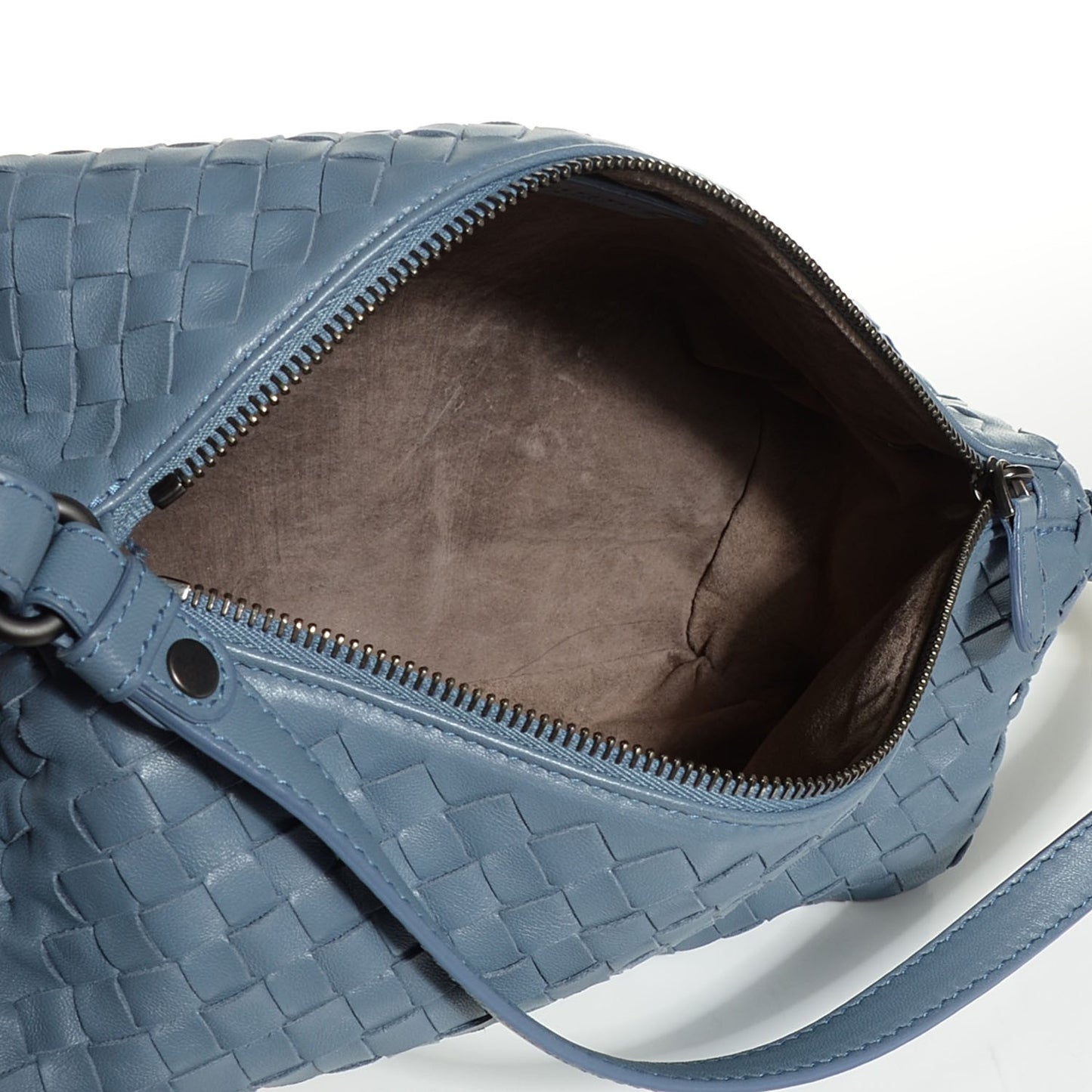 Nappa Intrecciato Seamless Hobo Krim