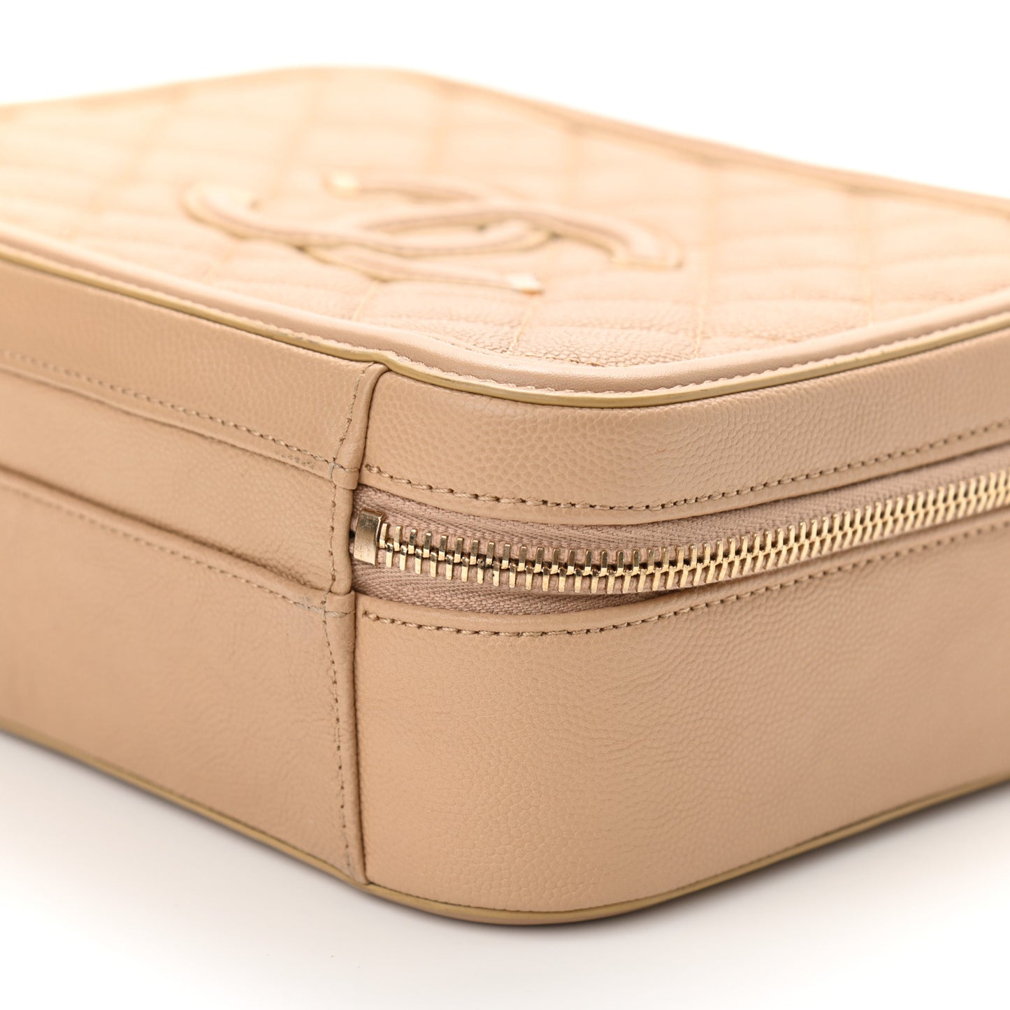Caviar Quilted Medium CC Filigree Vanity Case Beige