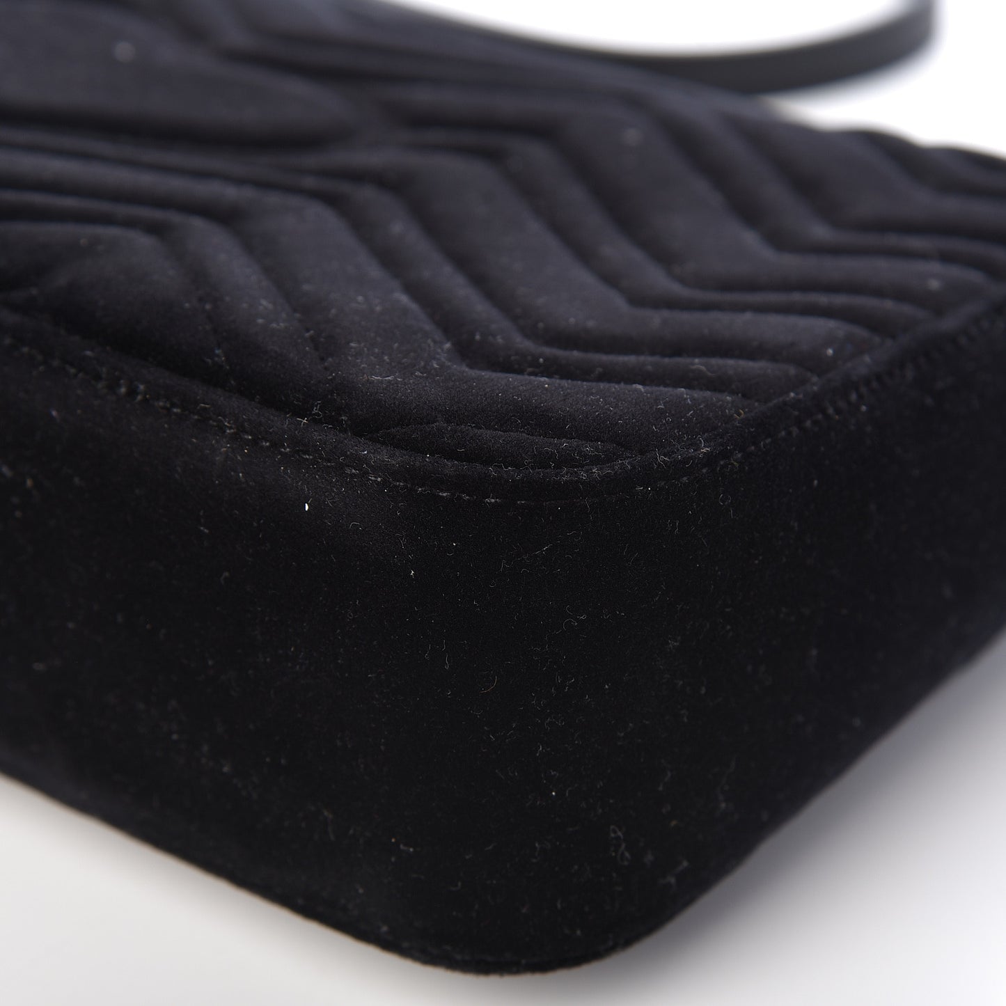 Velvet Matelasse Medium GG Marmont Shoulder Bag Black