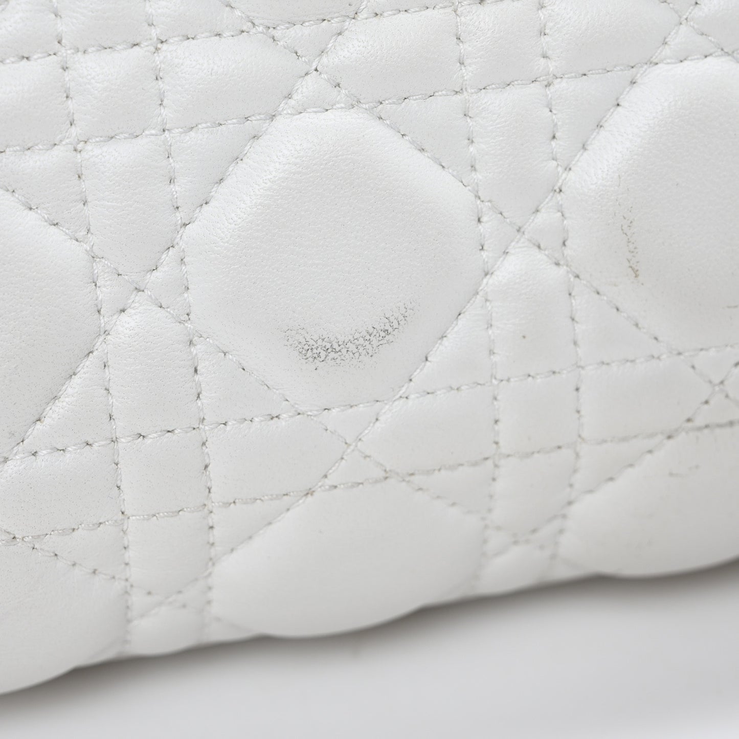 Lambskin Cannage Medium Lady Dior White