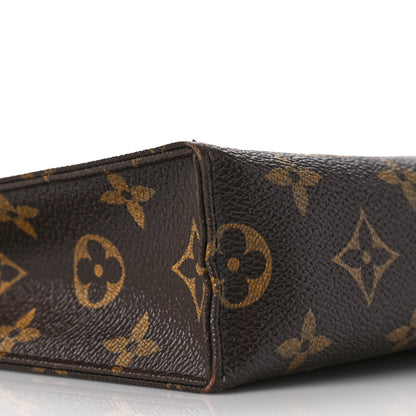 Louis Vuitton Monogram World Tour Toiletry Pouch 26 7 of 10