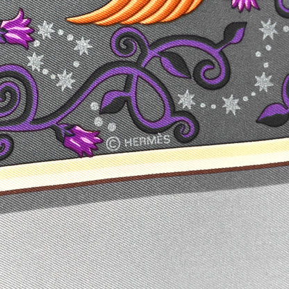Hermes Silk www.hermes.com Scarf 90 Multicolor 2 of 4