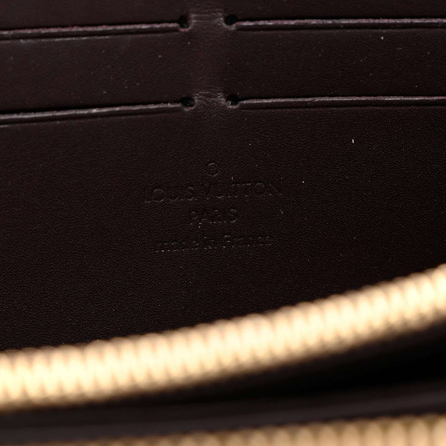 Louis Vuitton Vernis Zippy Wallet 6 of 6