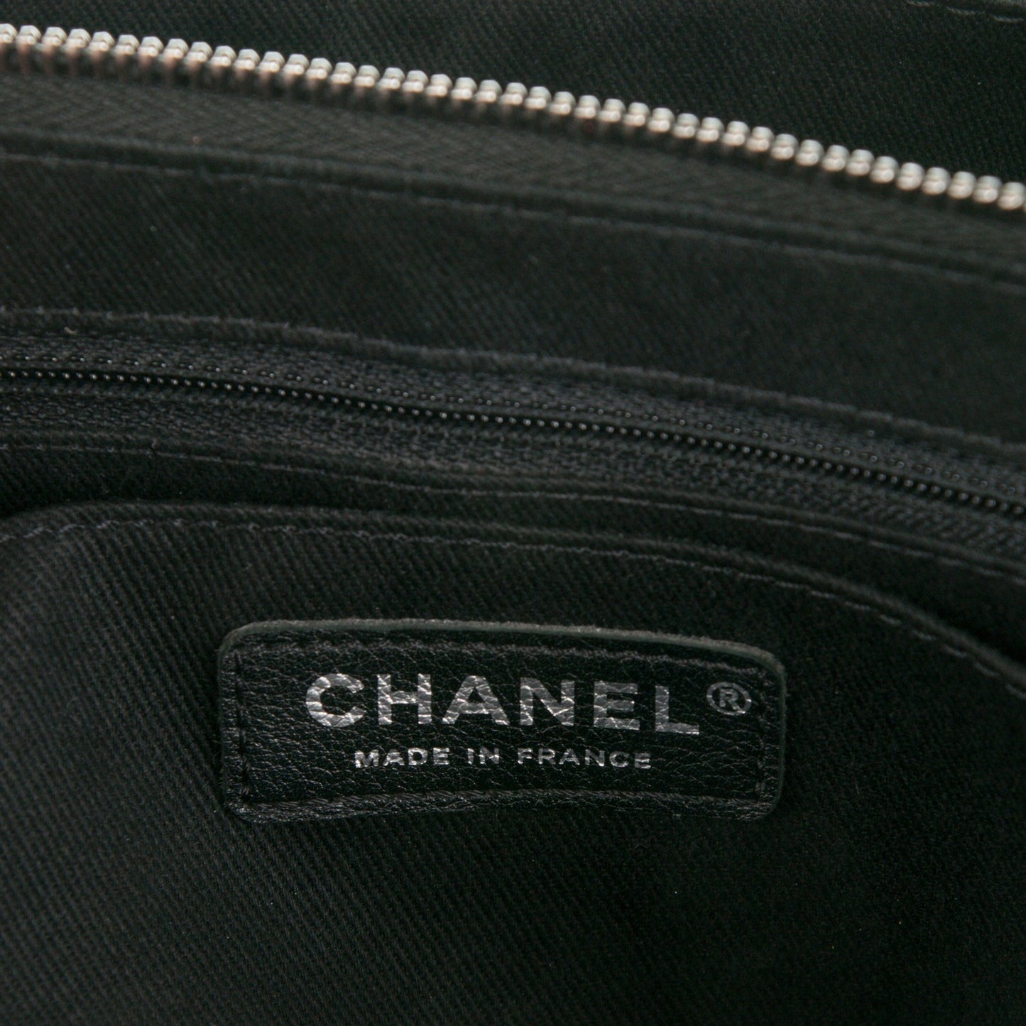 Grained Vegetal Calfskin Stitched Shopping Tote Black
