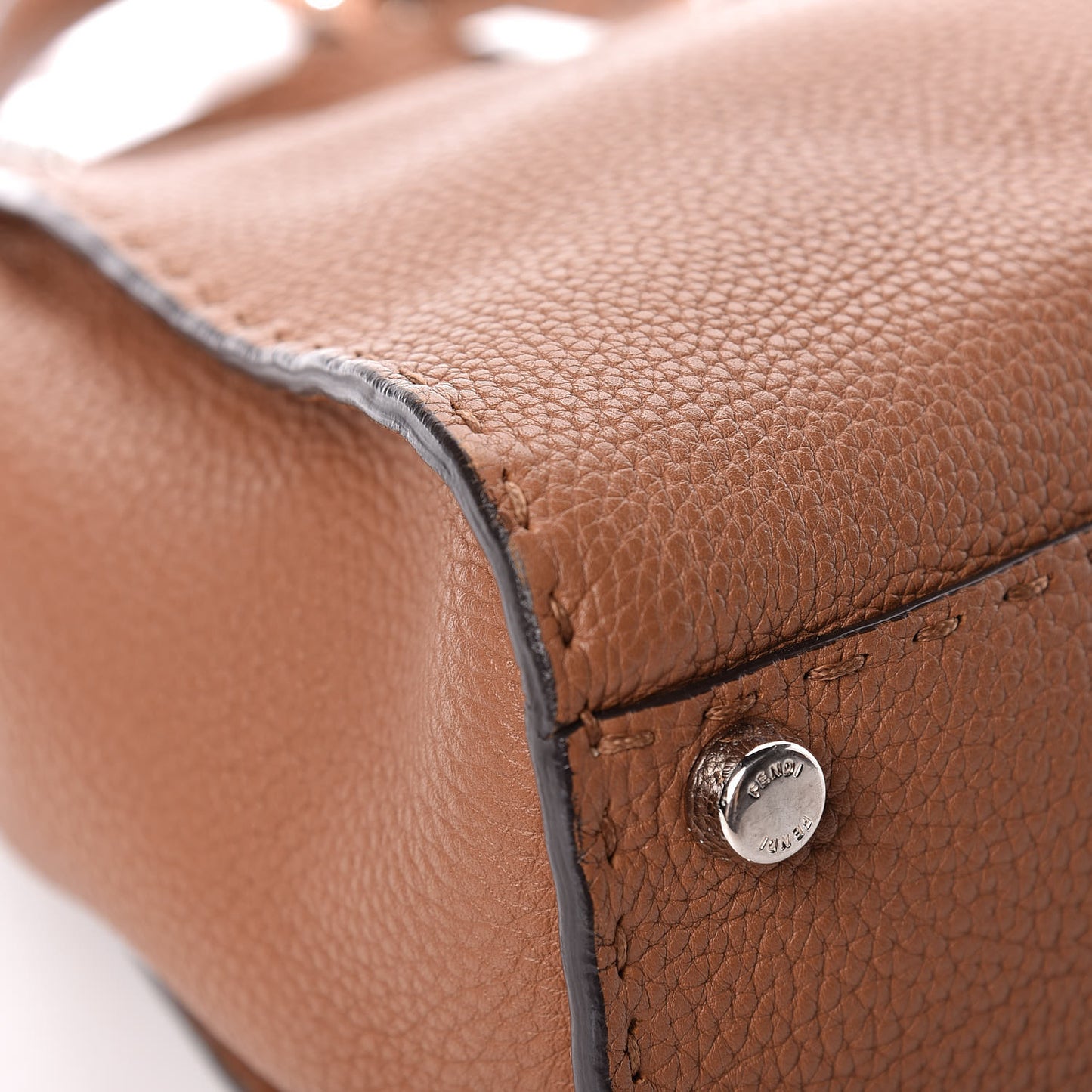 Cuoio Romano Selleria Bi-Color Medium Peekaboo Iconic Satchel Mou Deserto
