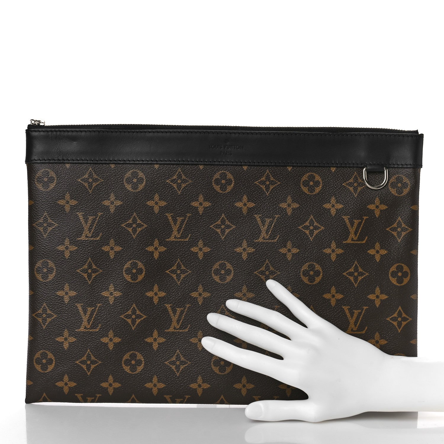 Louis Vuitton Monogram Discovery Pochette GM 2 of 8