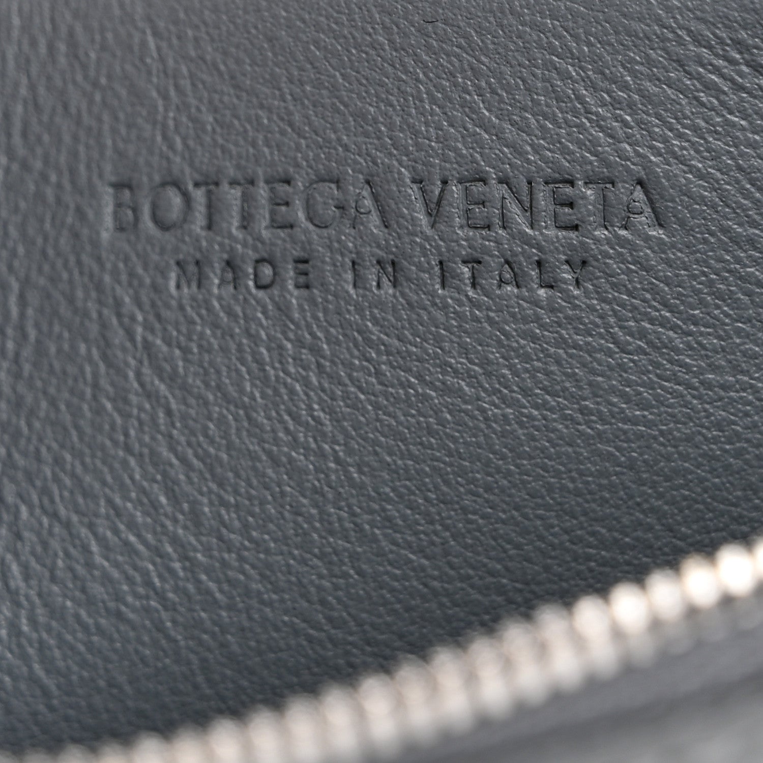 Bottega Veneta Debossed Calfskin Mens Bill Pouch Thunder 6 of 8