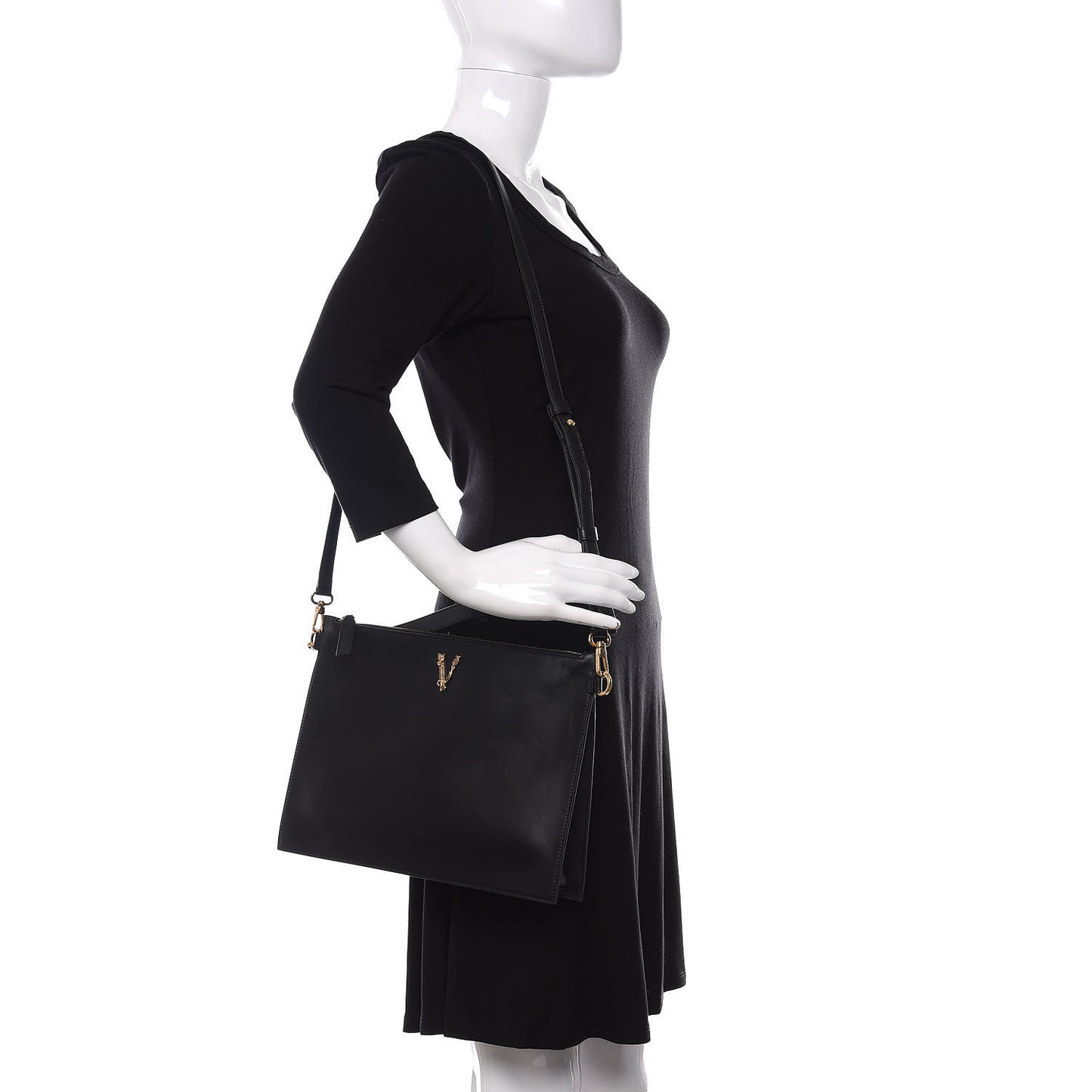 Vitello Virtus Shoulder Bag Black