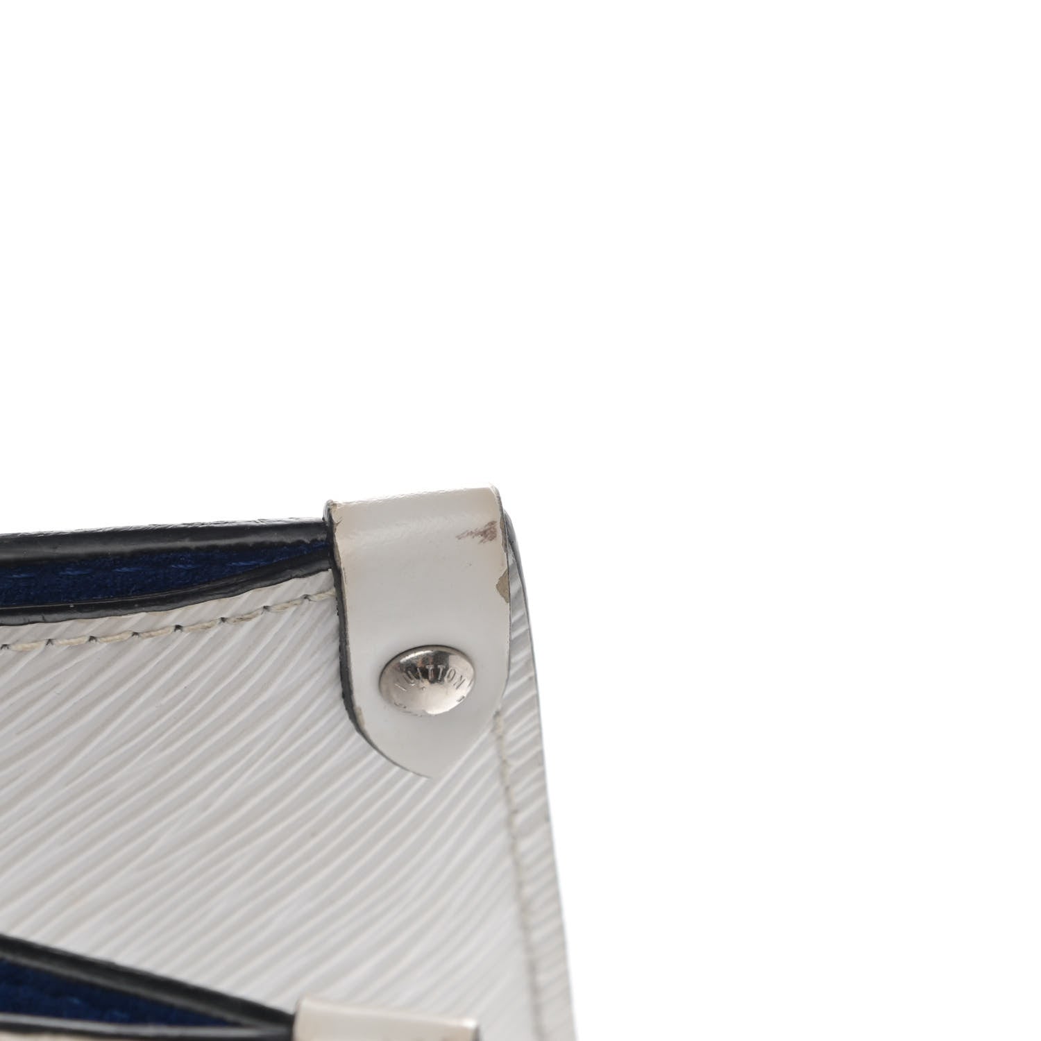 Louis Vuitton Epi Onthego MM White 12 of 13