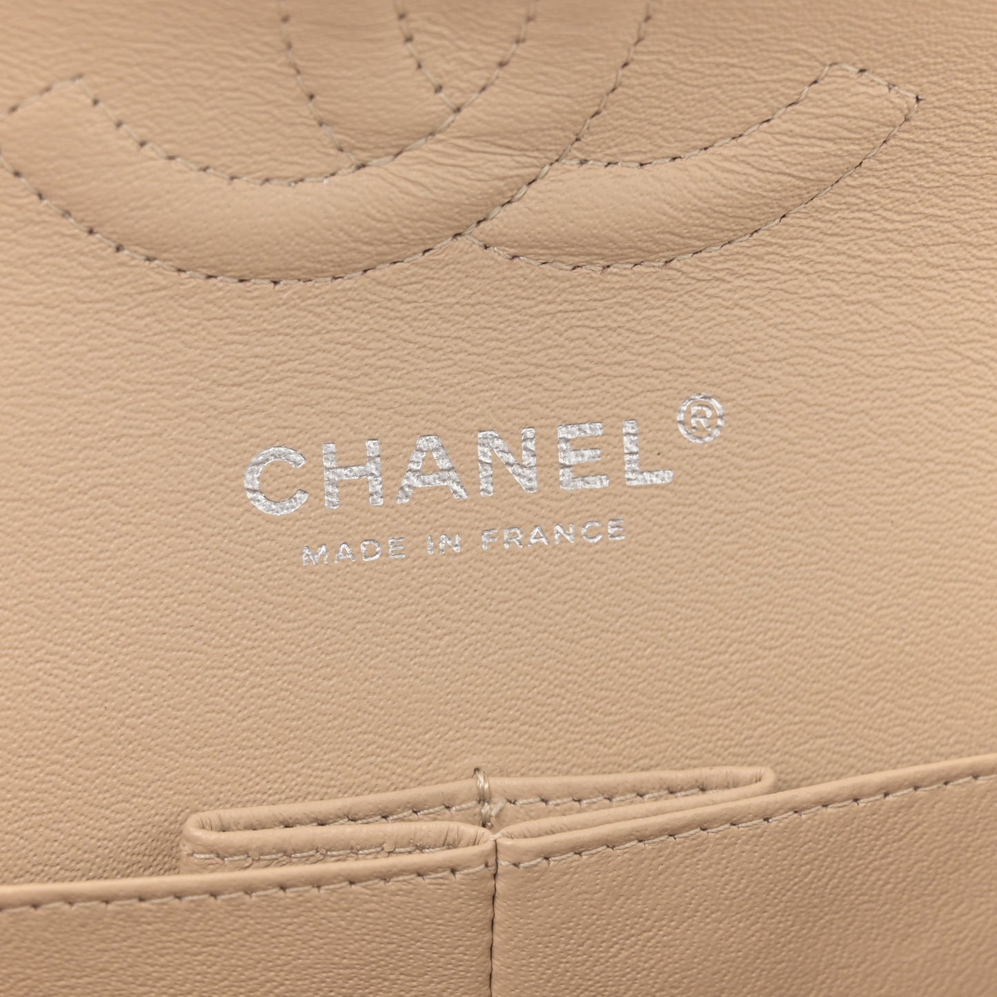 Caviar Quilted Medium Double Flap Beige Clair