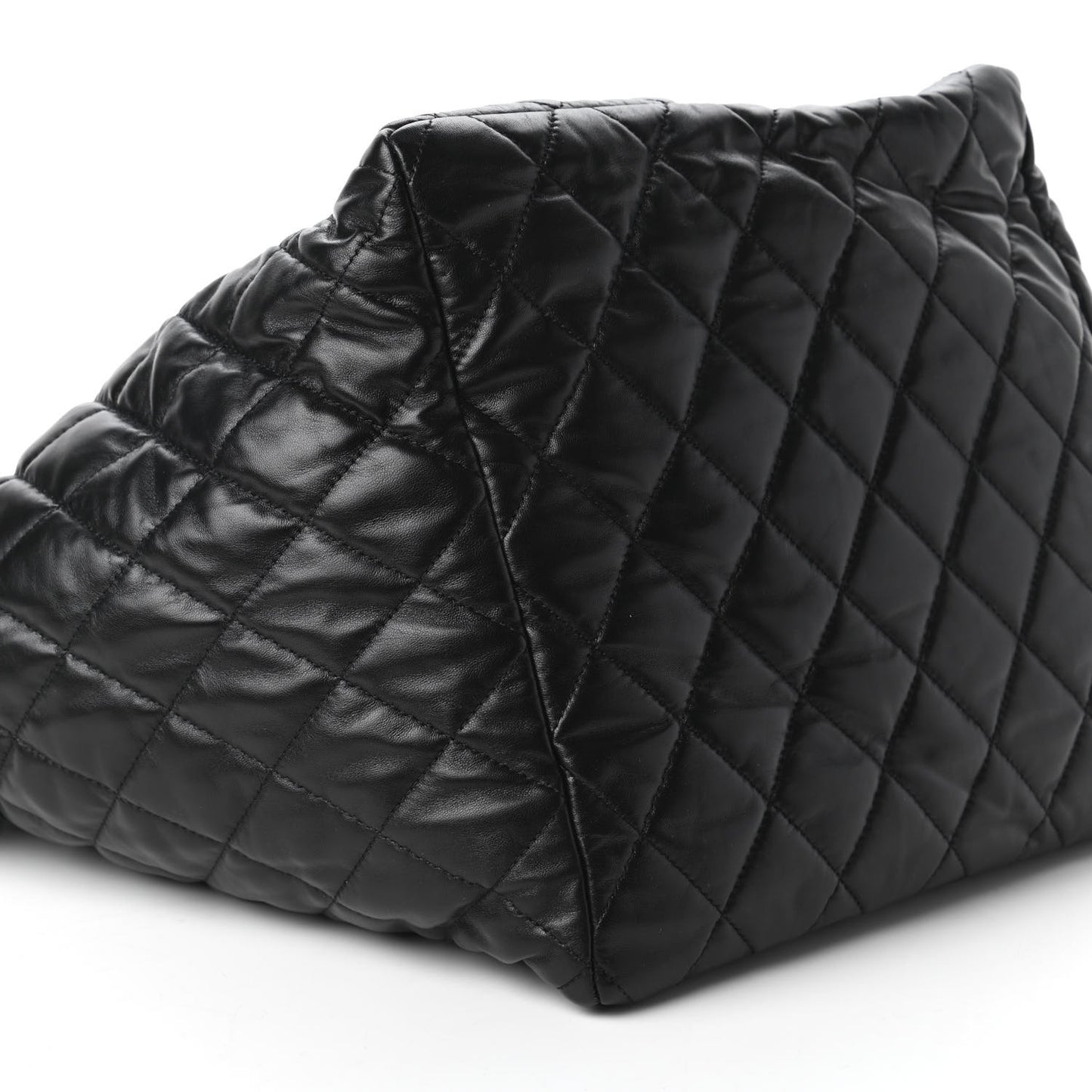 Lambskin Quilted Large Week End on Mars Tote Black
