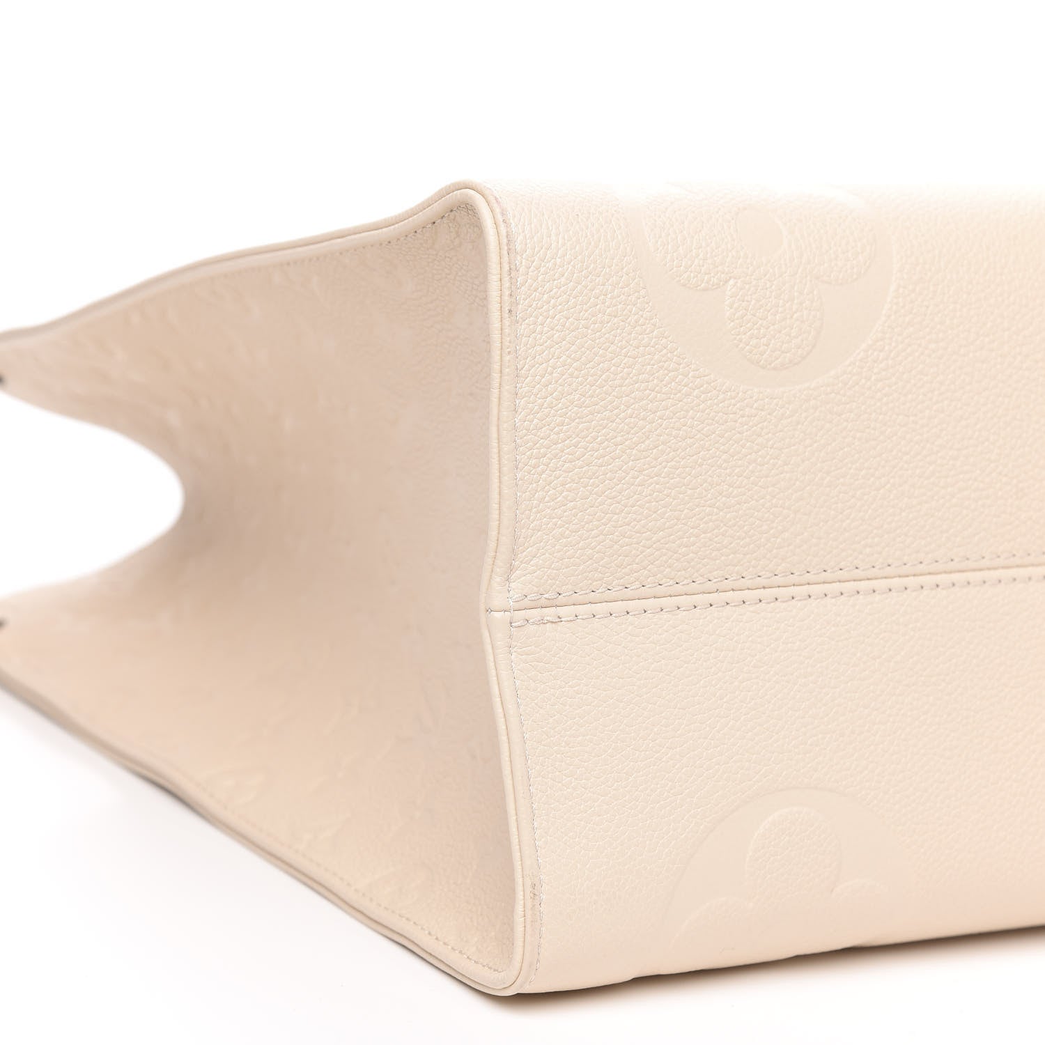 Louis Vuitton Empreinte Monogram Giant Onthego GM Creme 8 of 11
