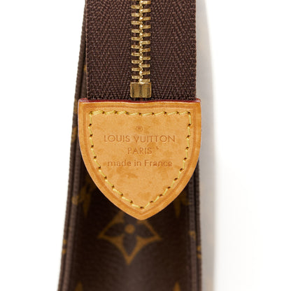 Louis Vuitton Monogram Toiletry Pouch 26 7 of 10