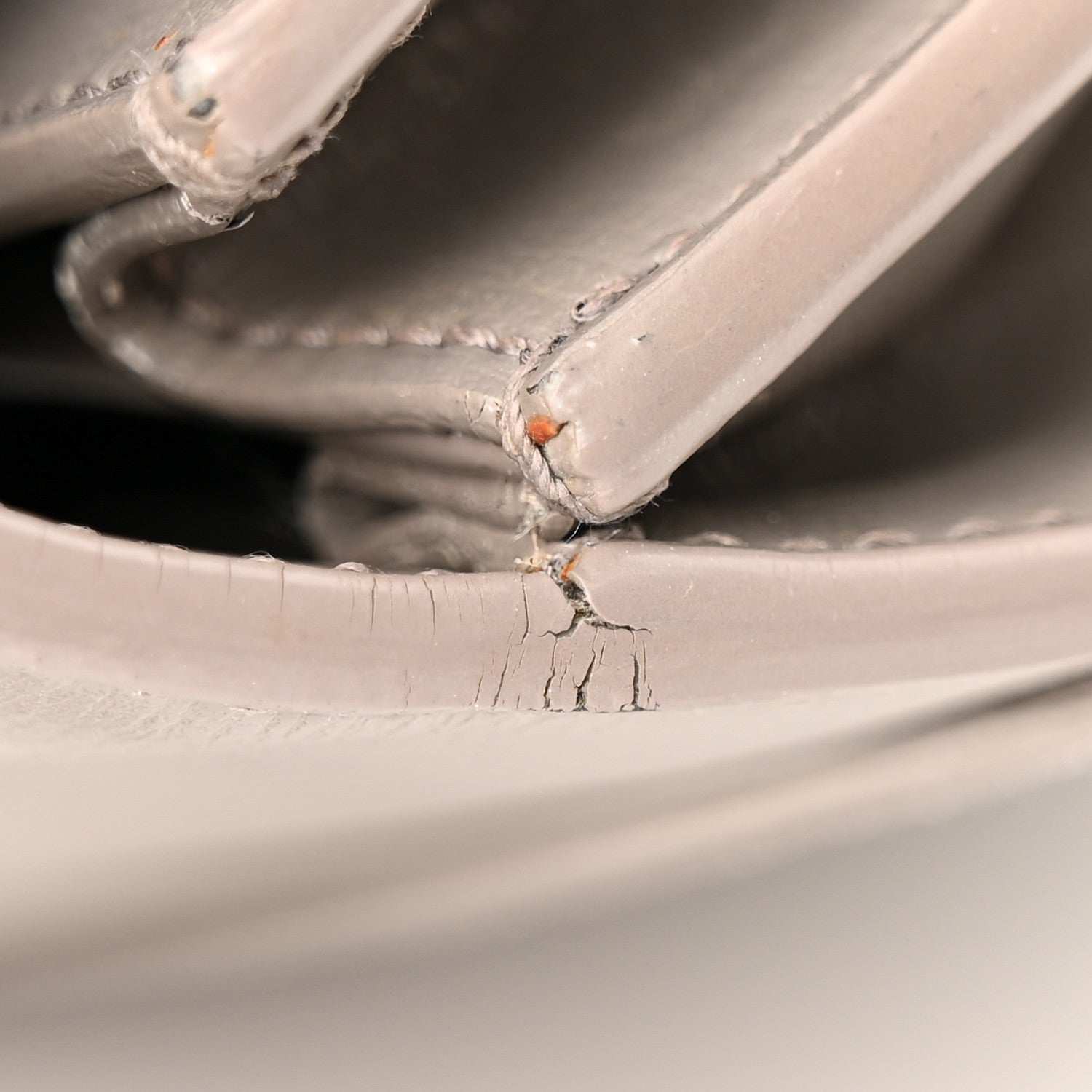 Saint Laurent Calfskin Medium Monogram Sunset Fog 14 of 23