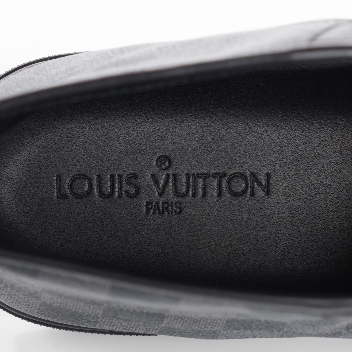Louis Vuitton Damier Graphite Sneakers 9.5 7 of 9