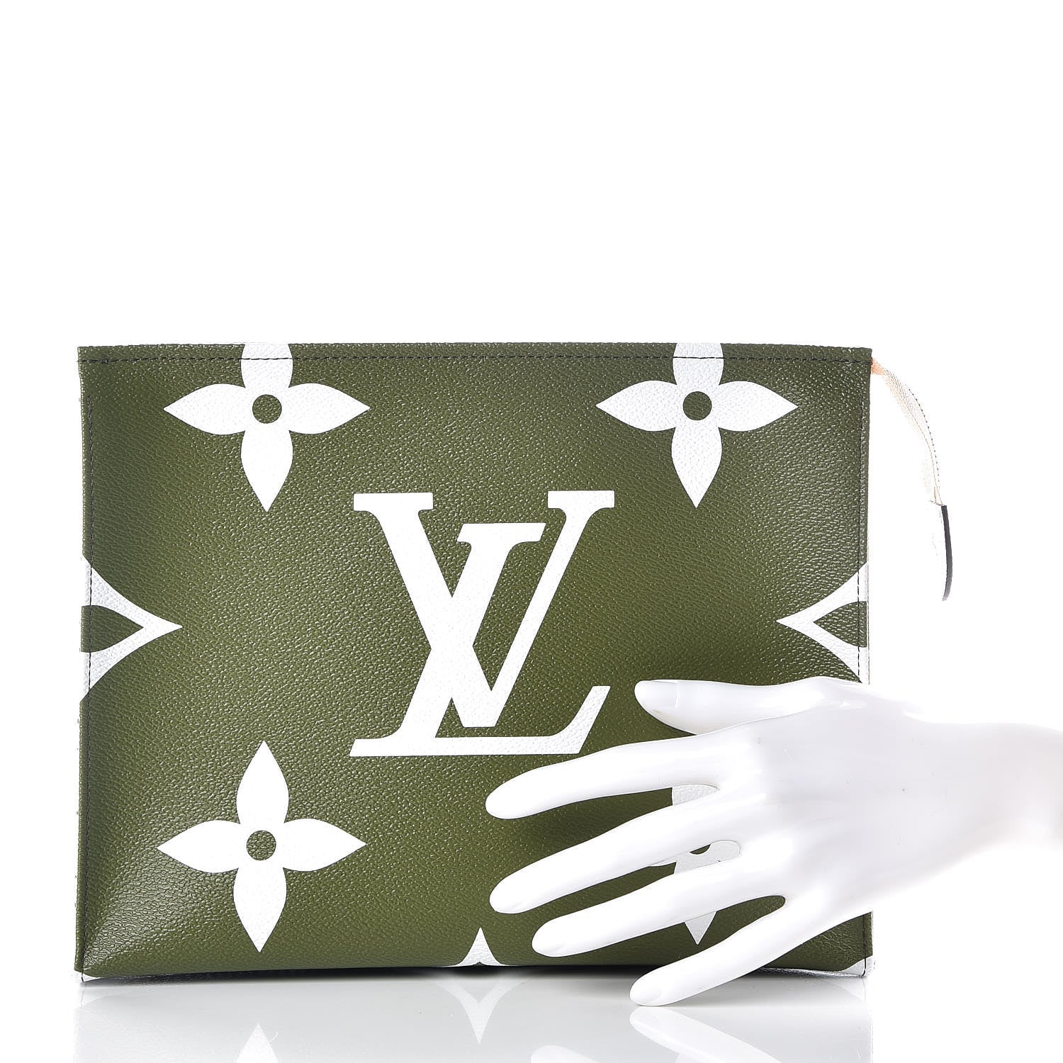 Louis Vuitton Monogram Giant Toiletry Pouch 26 Kaki 2 of 9