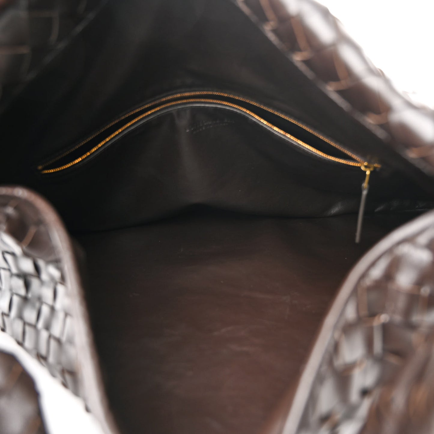 Calfskin Intrecciato Large Hop Fondant