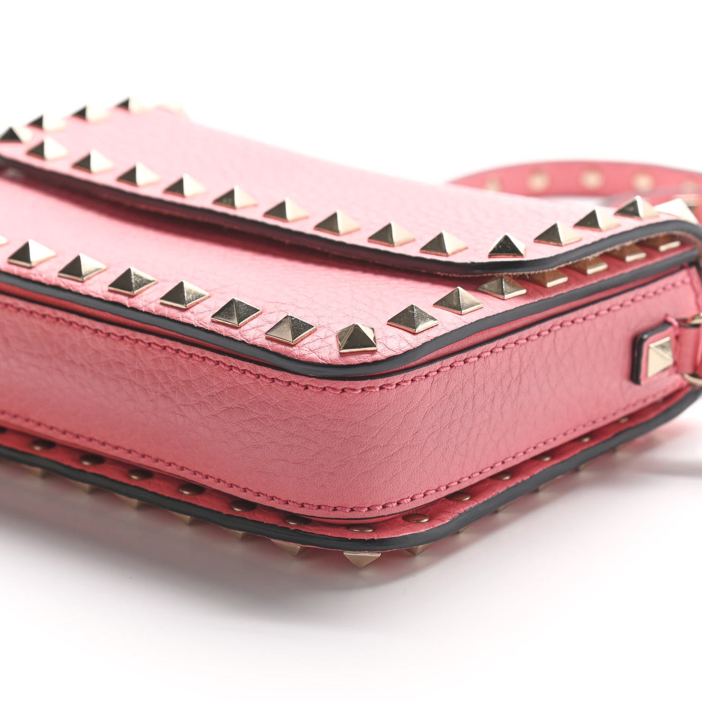 Pebbled Calfskin Rockstud Flap Crossbody Bag Paradise Rose