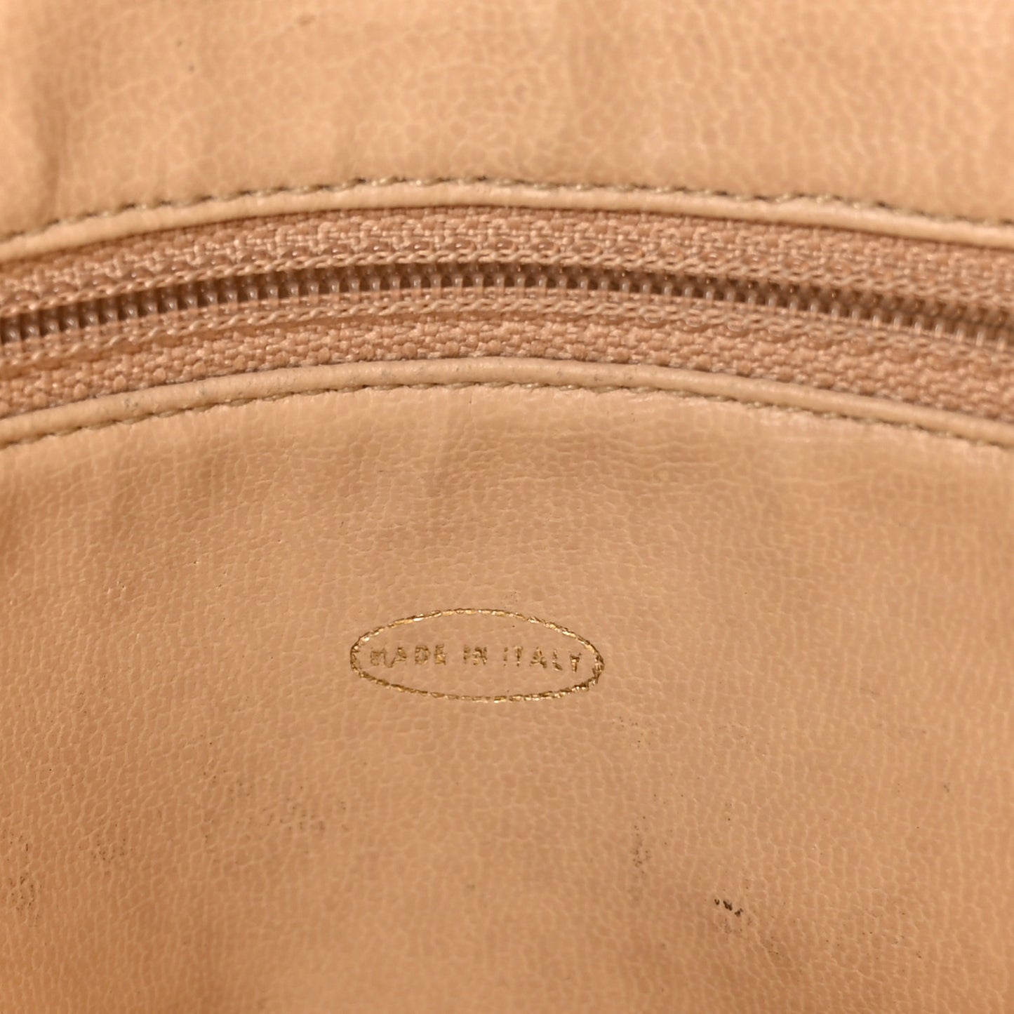 Caviar CC Shoulder Bag Beige