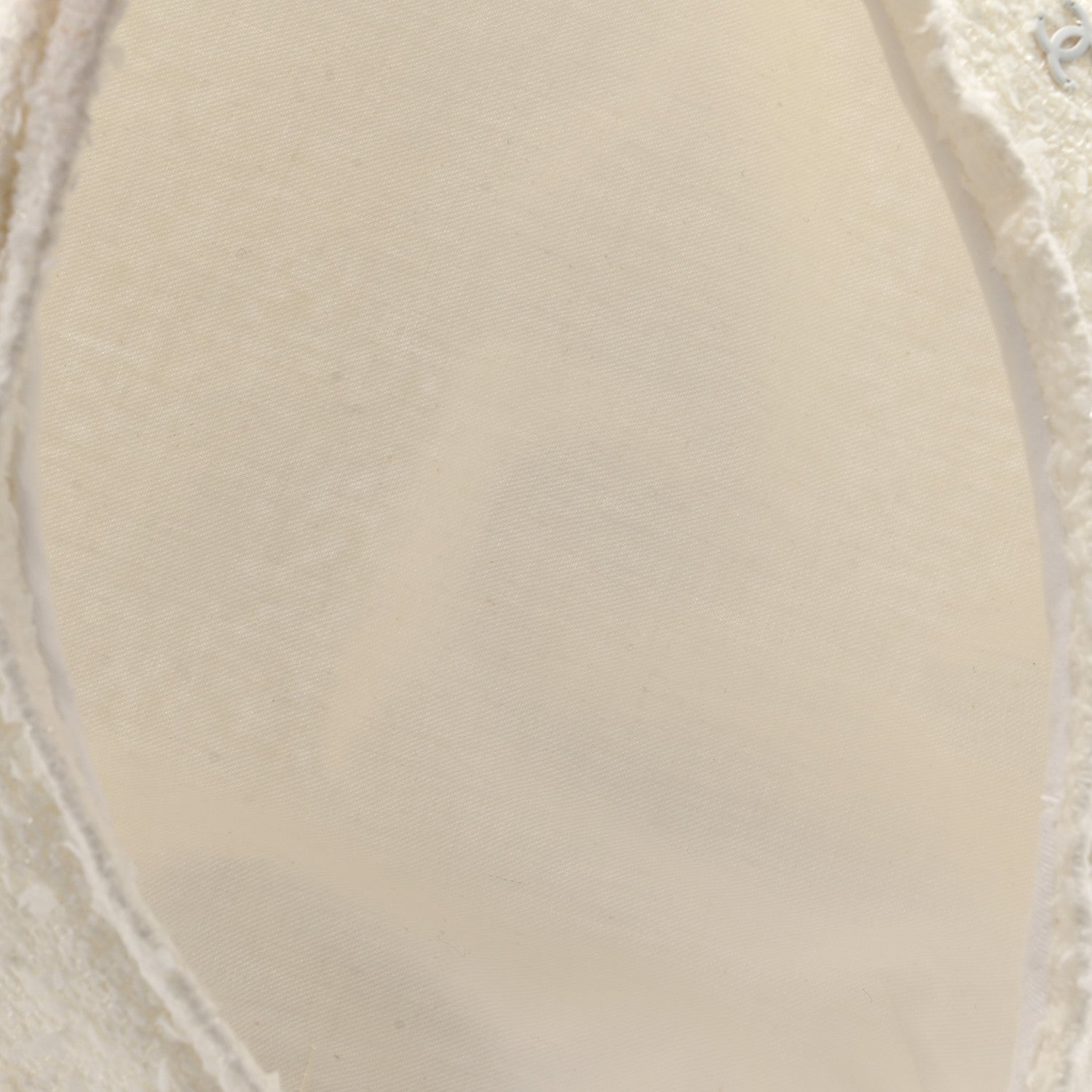 Chanel Metallic Tweed CC Beret M Ivory 7 of 9