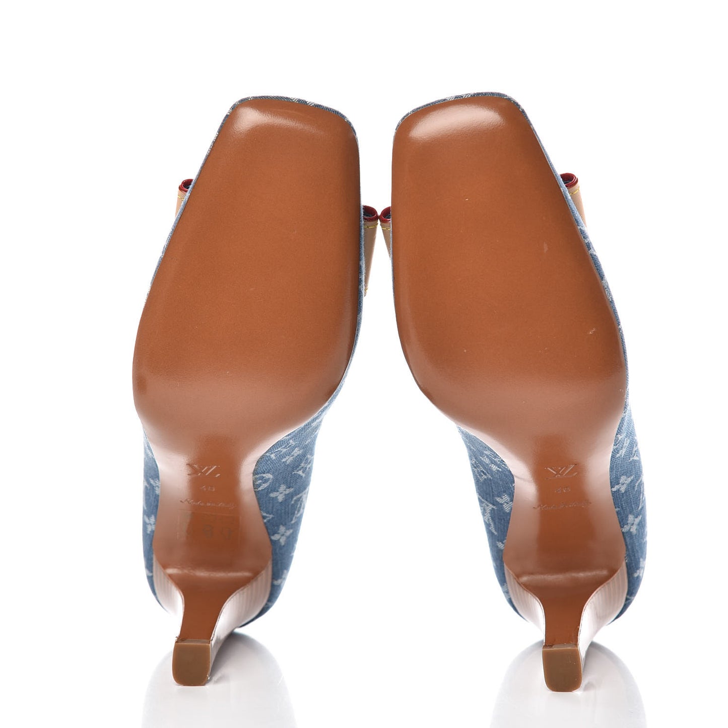 Denim Monogram Ginger Closed Pumps 40 Natural