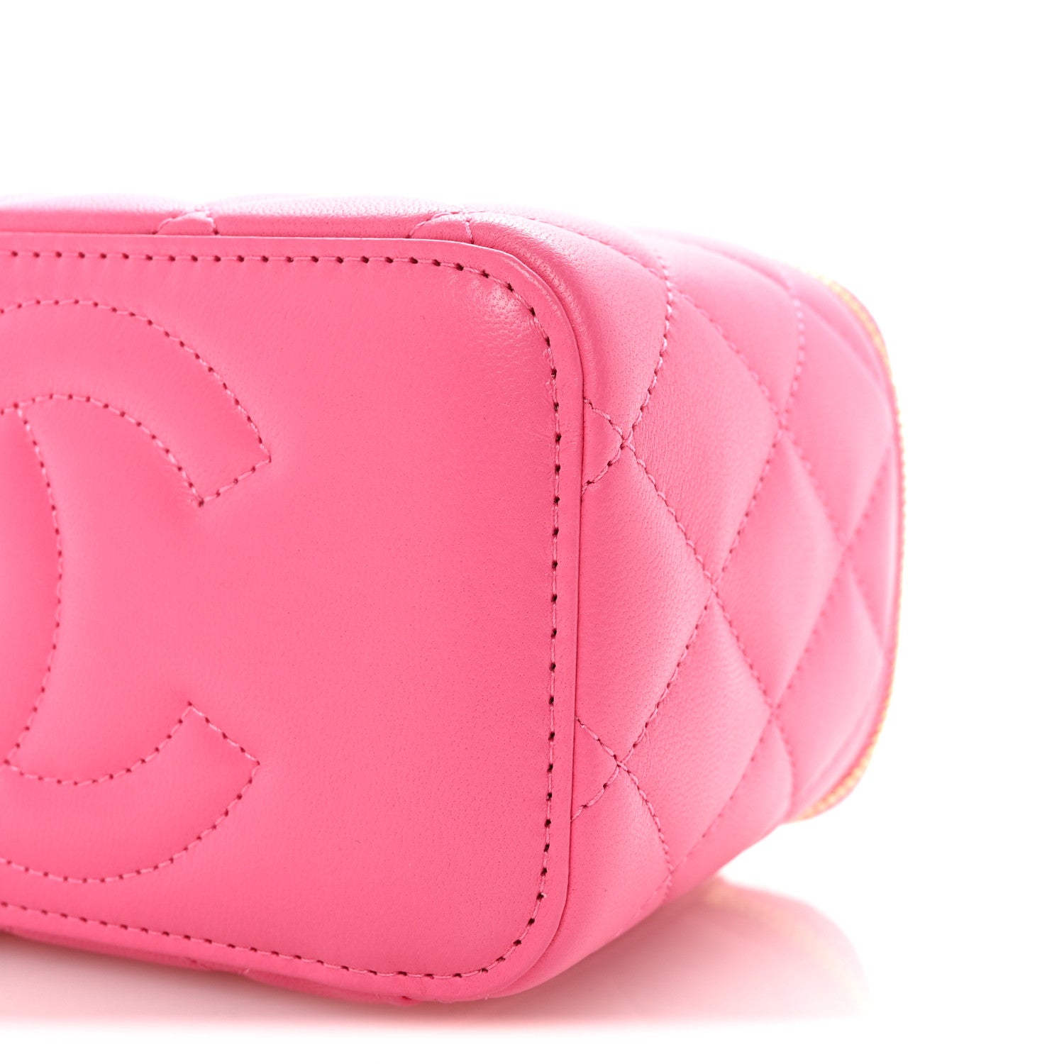 Chanel Lambskin Enamel Quilted Small Coco Hearts Vanity Case With Chain Pink 10 of 11