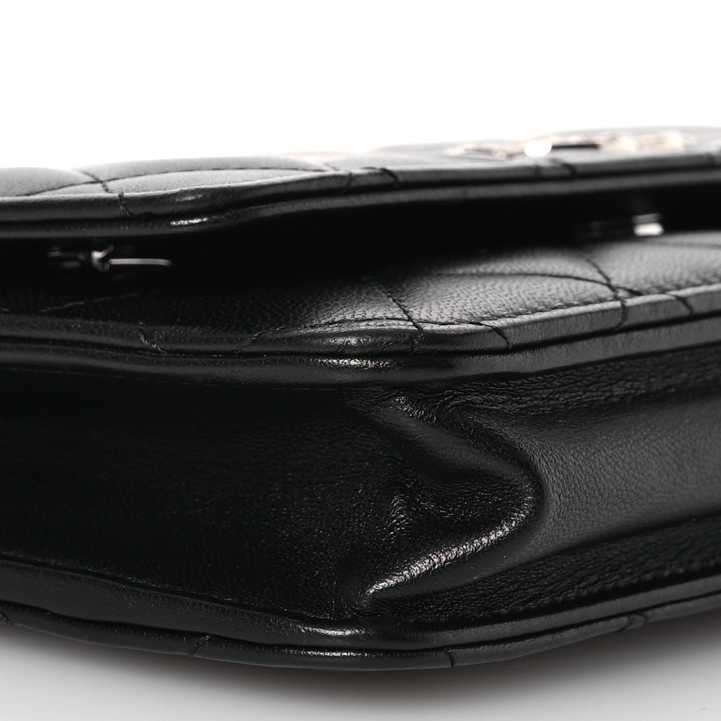 Lambskin Quilted Crystal CC Wallet On Chain WOC Black