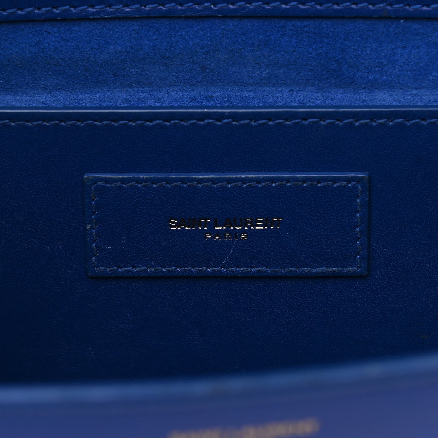 Calfskin Medium Classic Betty Blue