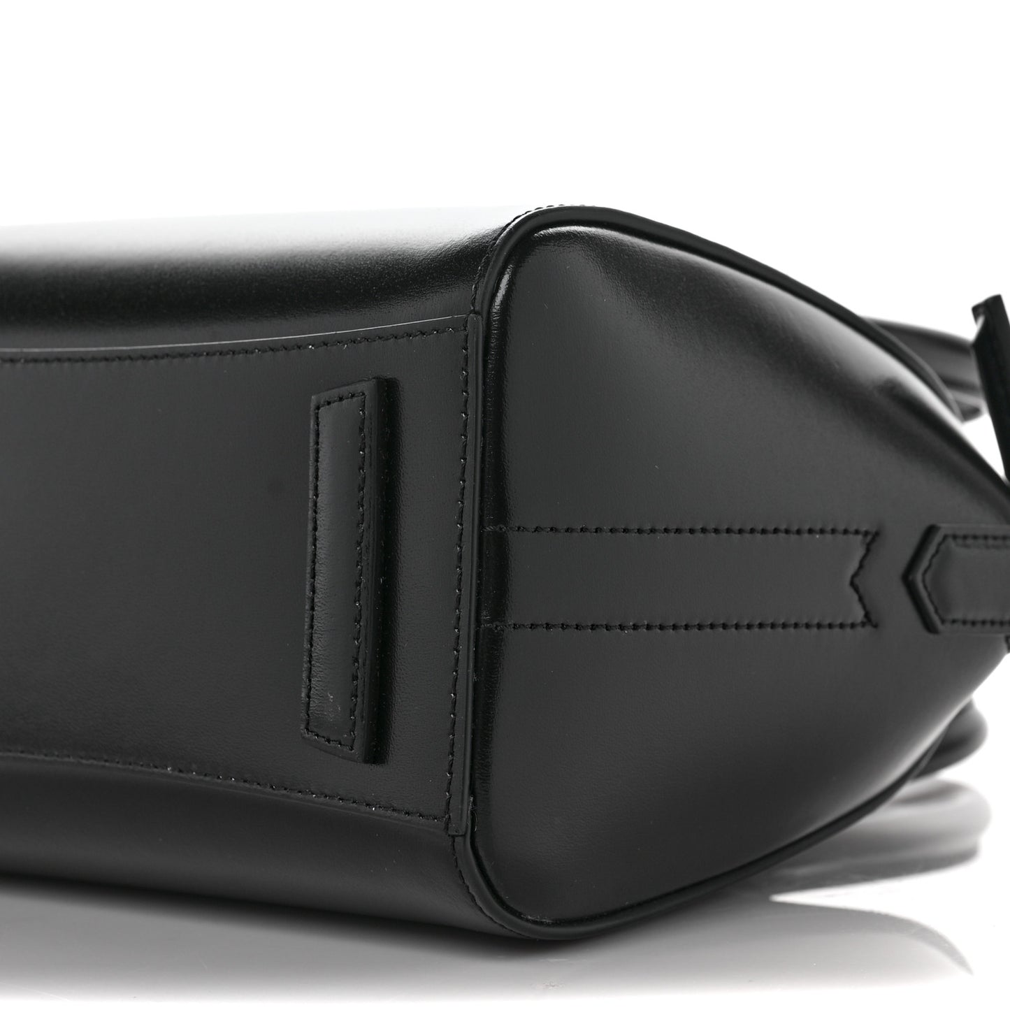 Shiny Lord Calfskin Mini Antigona Black