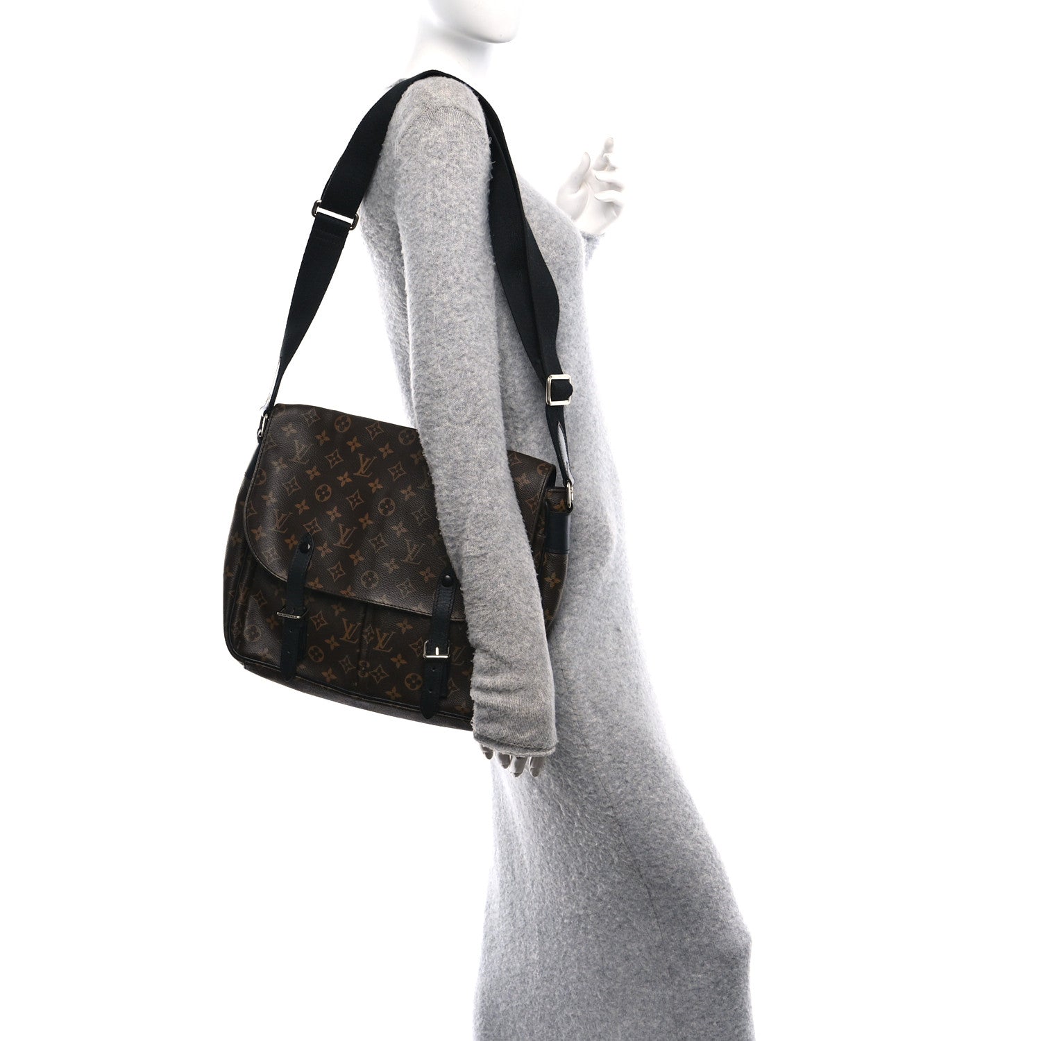 Louis Vuitton Monogram Macassar Christopher Messenger 3 of 9
