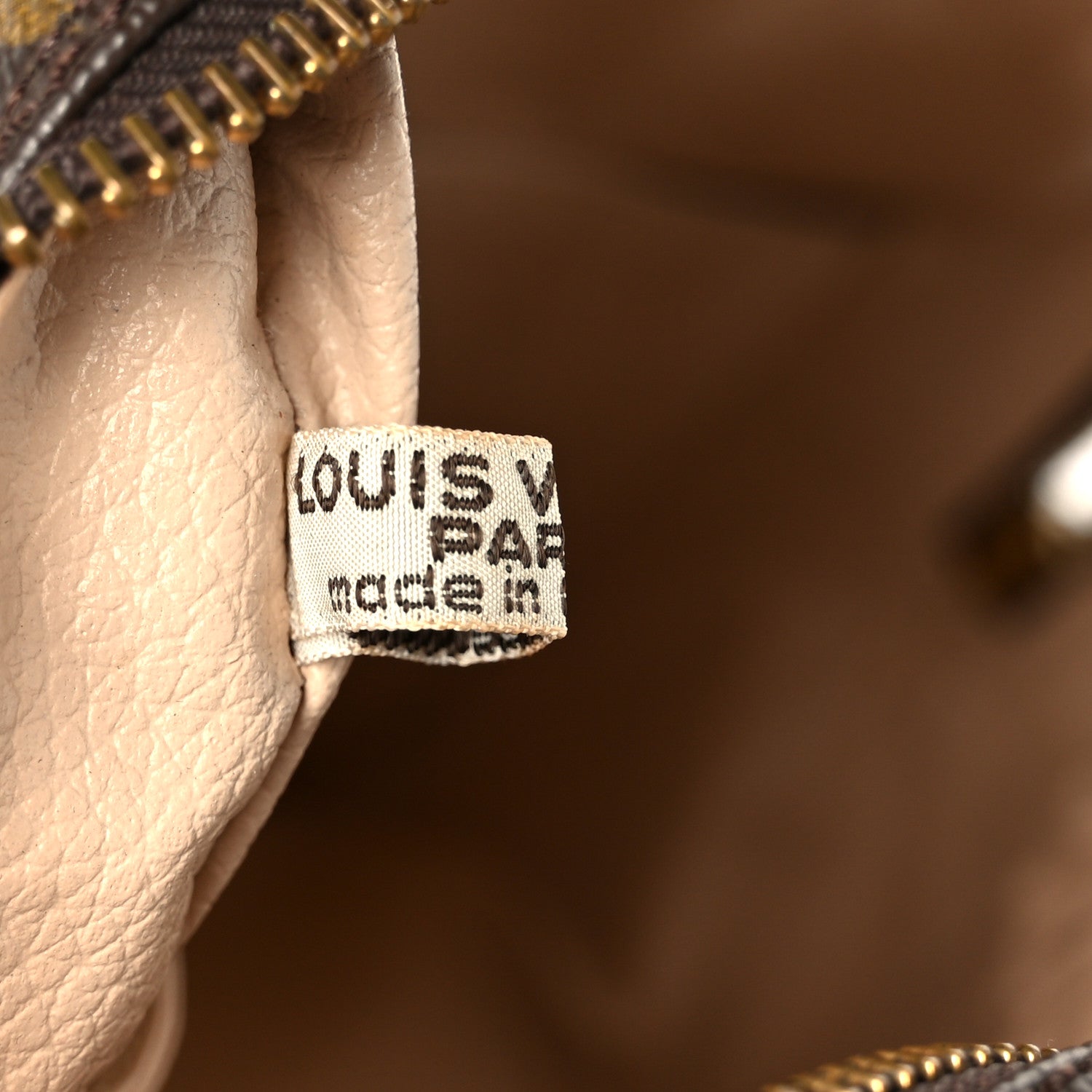Louis Vuitton Monogram Trousse Toilette 28 6 of 8