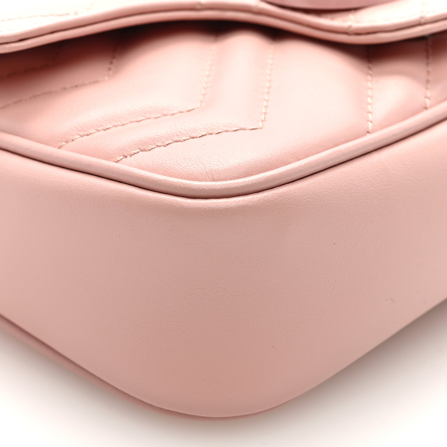 Gucci Calfskin Matelasse Monochrome GG Marmont Chain Belt Bag Perfect Pink 9 of 11