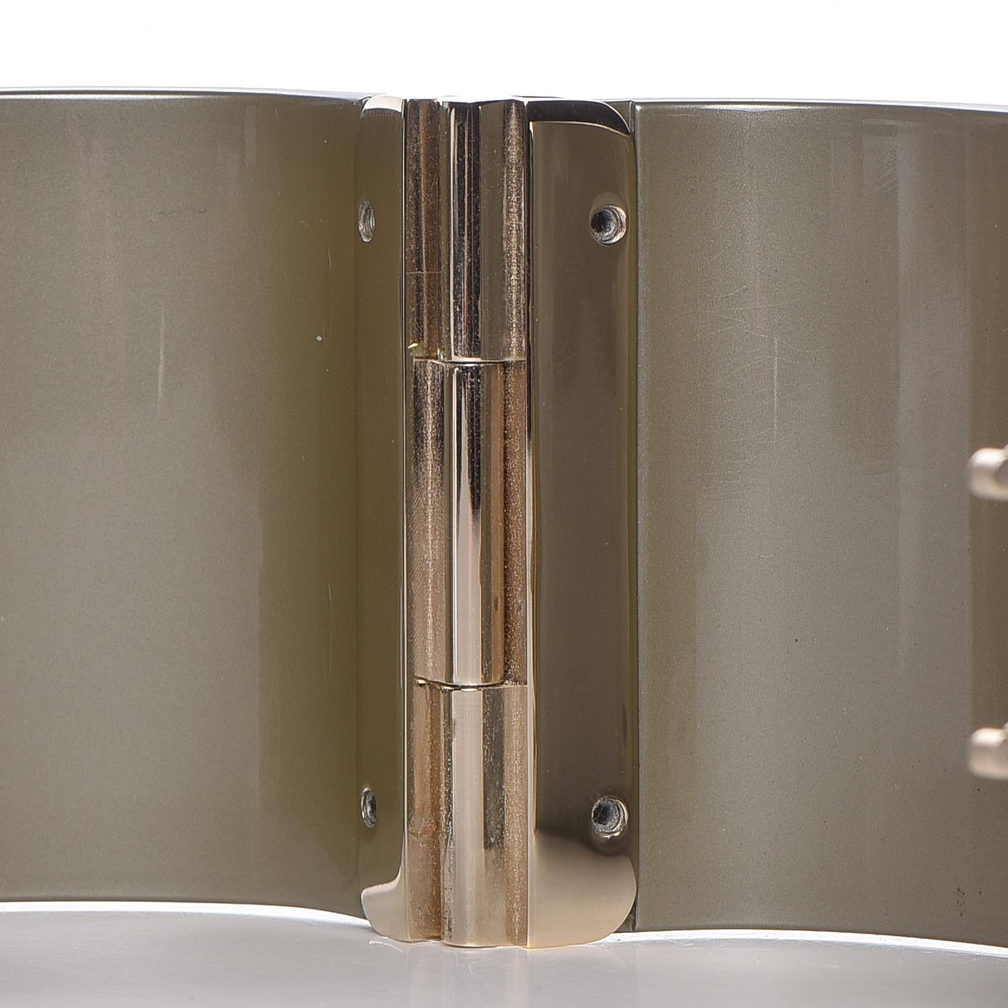 Resin CC Cuff Gold Pearly White