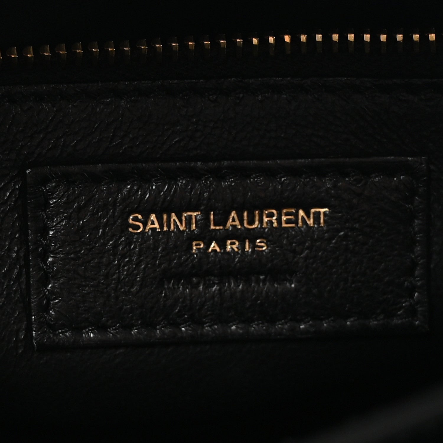 Saint Laurent Grain De Poudre Monogram Cassandra Clasp Bag Black 6 of 10