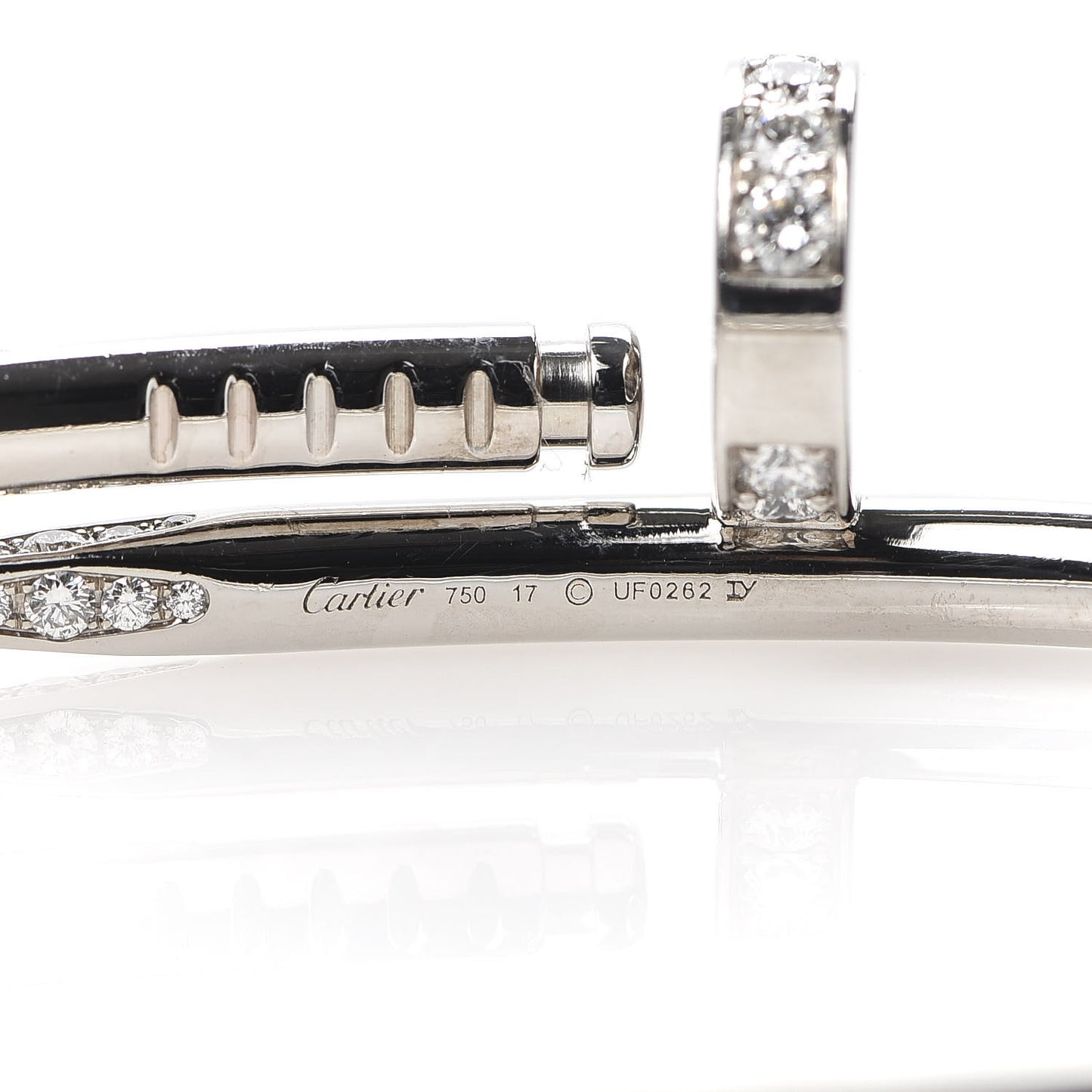 18K White Gold Diamond Juste Un Clou Bracelet 17