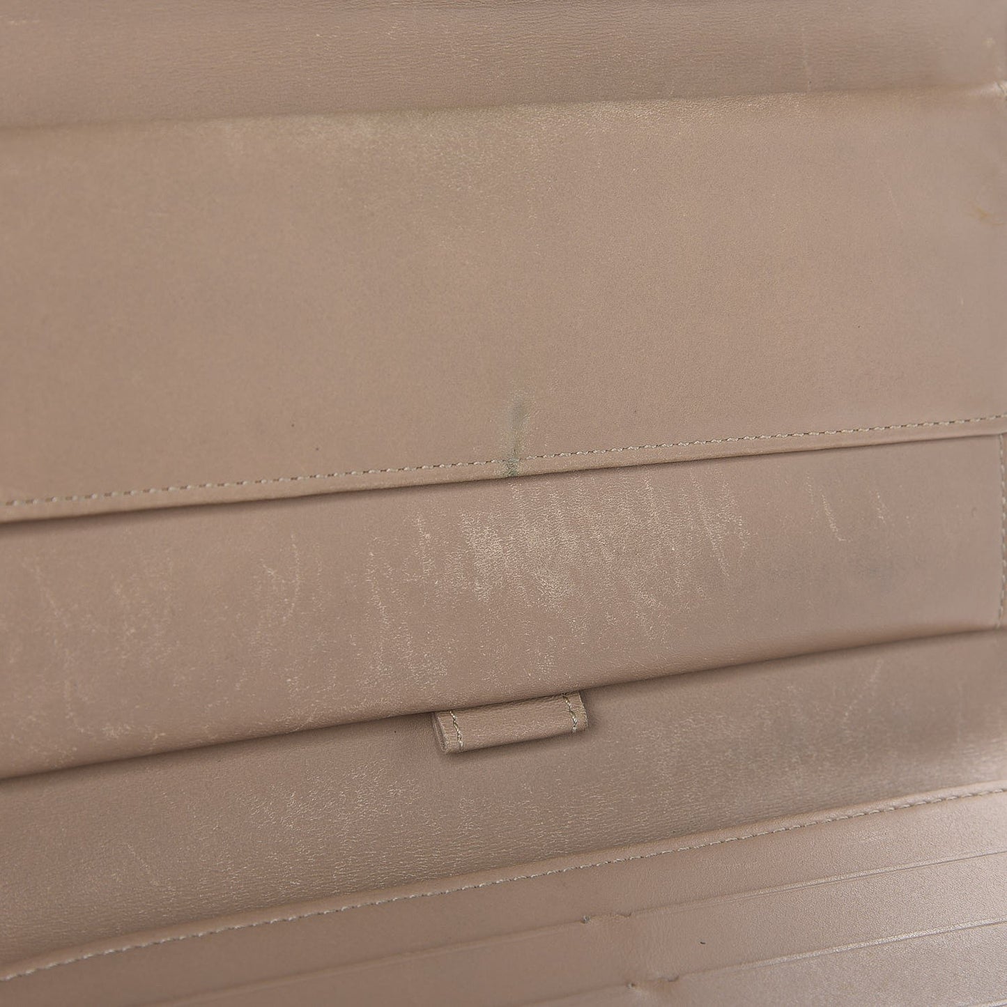 Vernis Porte Tresor International Wallet Beige